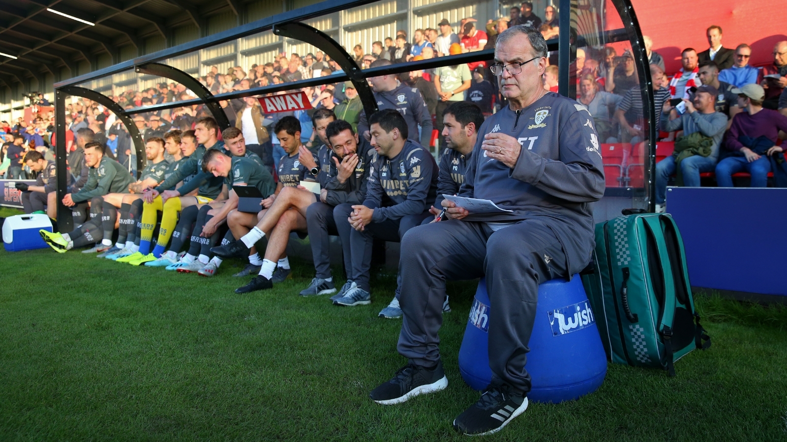 Why does Marcelo Bielsa sit on a bucket on the sidelines? | Goal.com