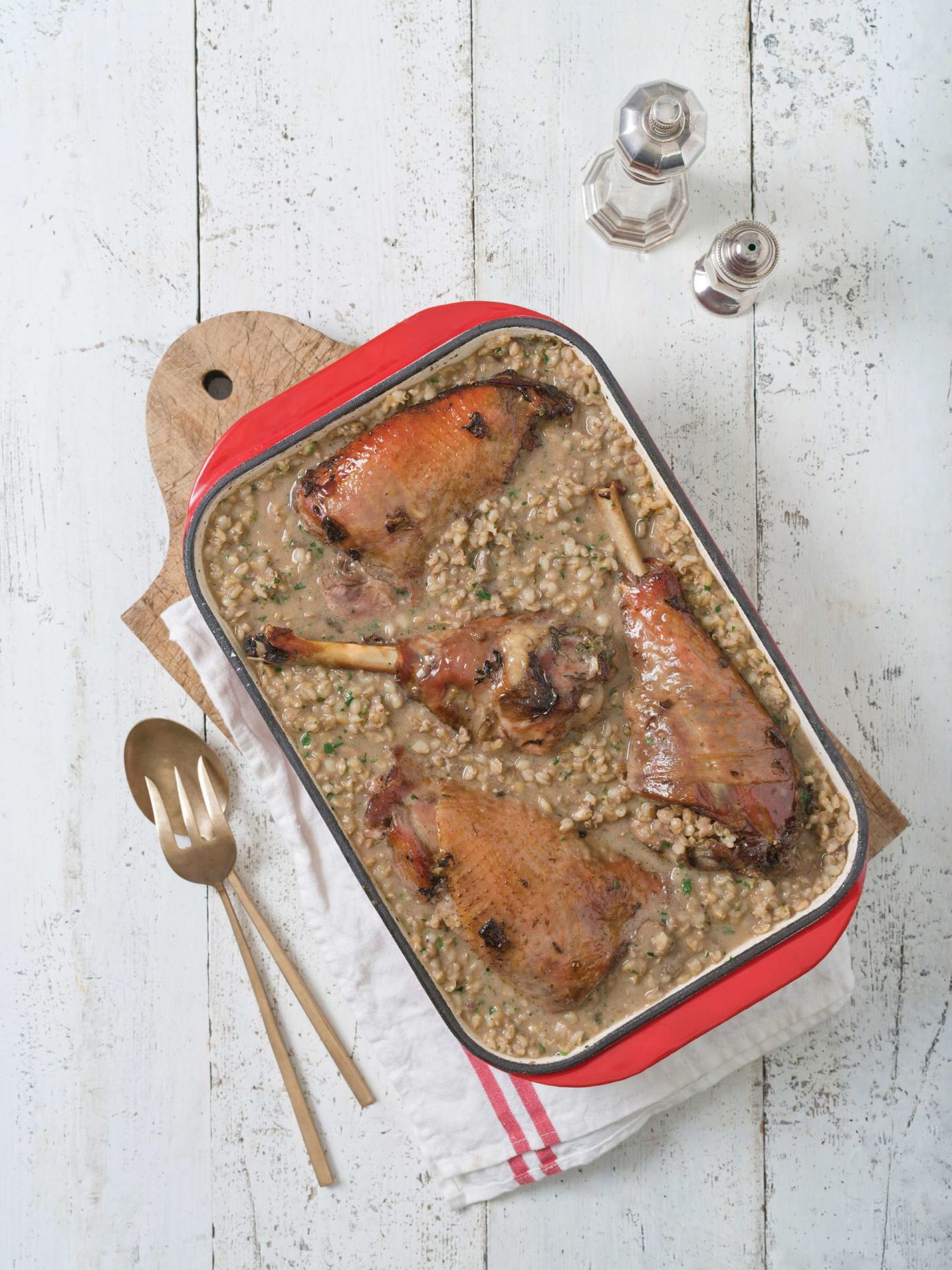 Braised turkey leg (cuisse de dinde) with pearl barley