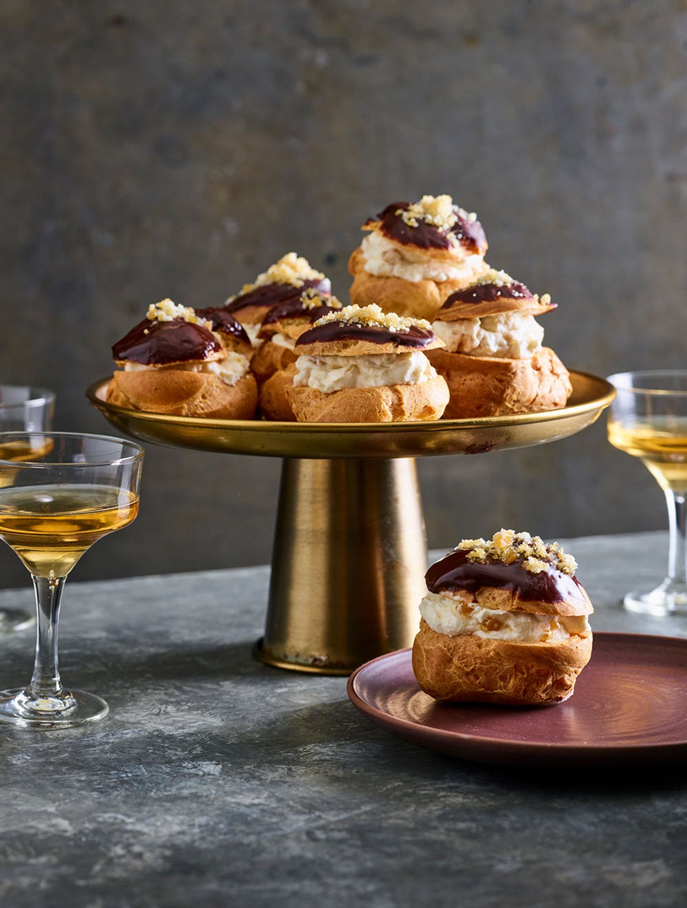 Profiteroles with macadamia brittle cream