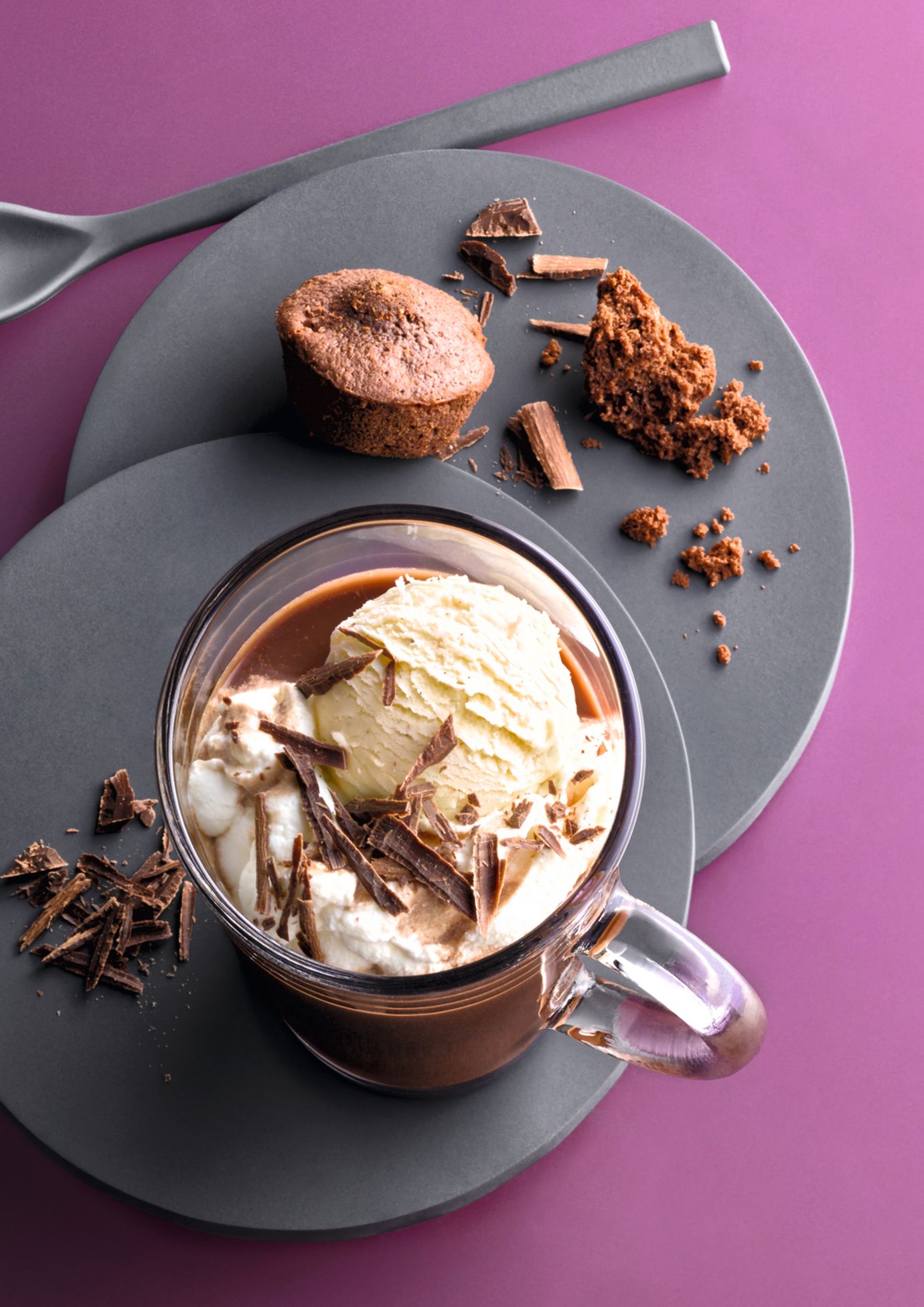 Iced coffee with chocolate