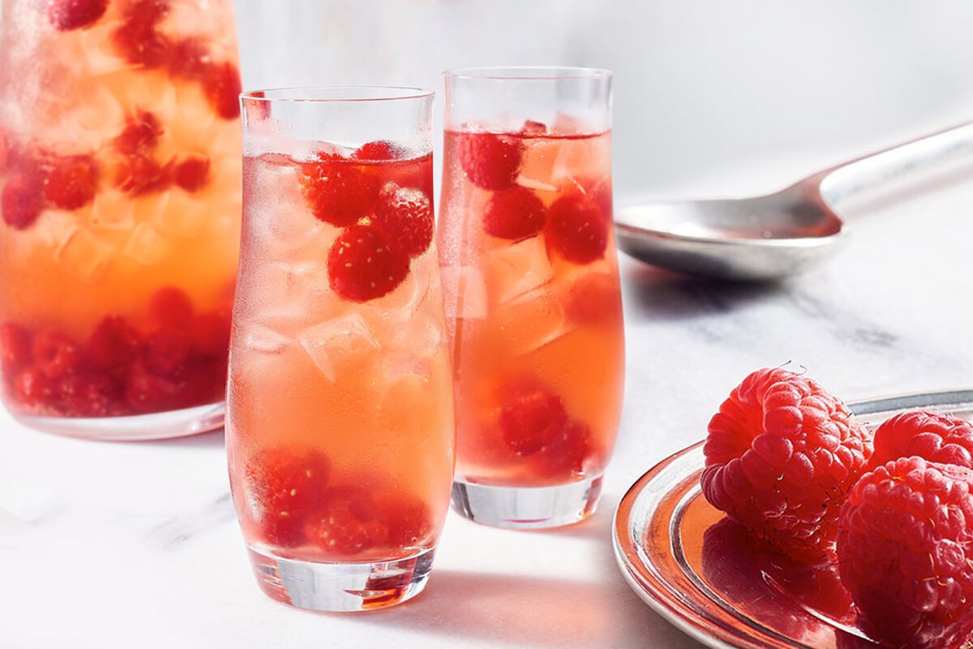 Raspberry rosè sangria