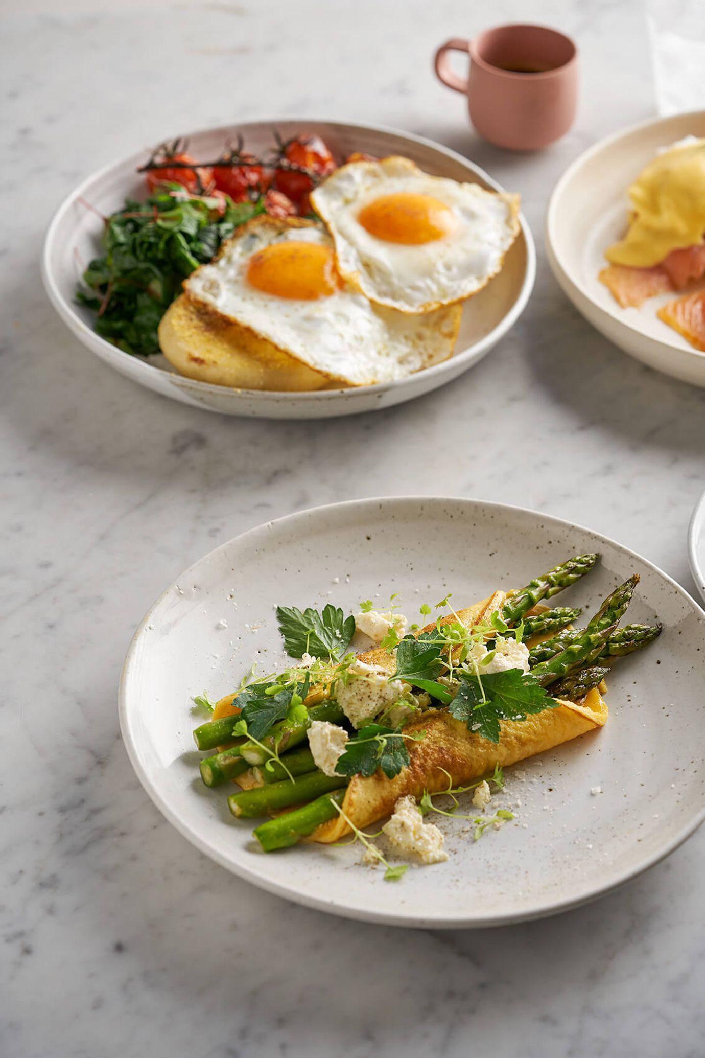 Asparagus and goat's curd omelette