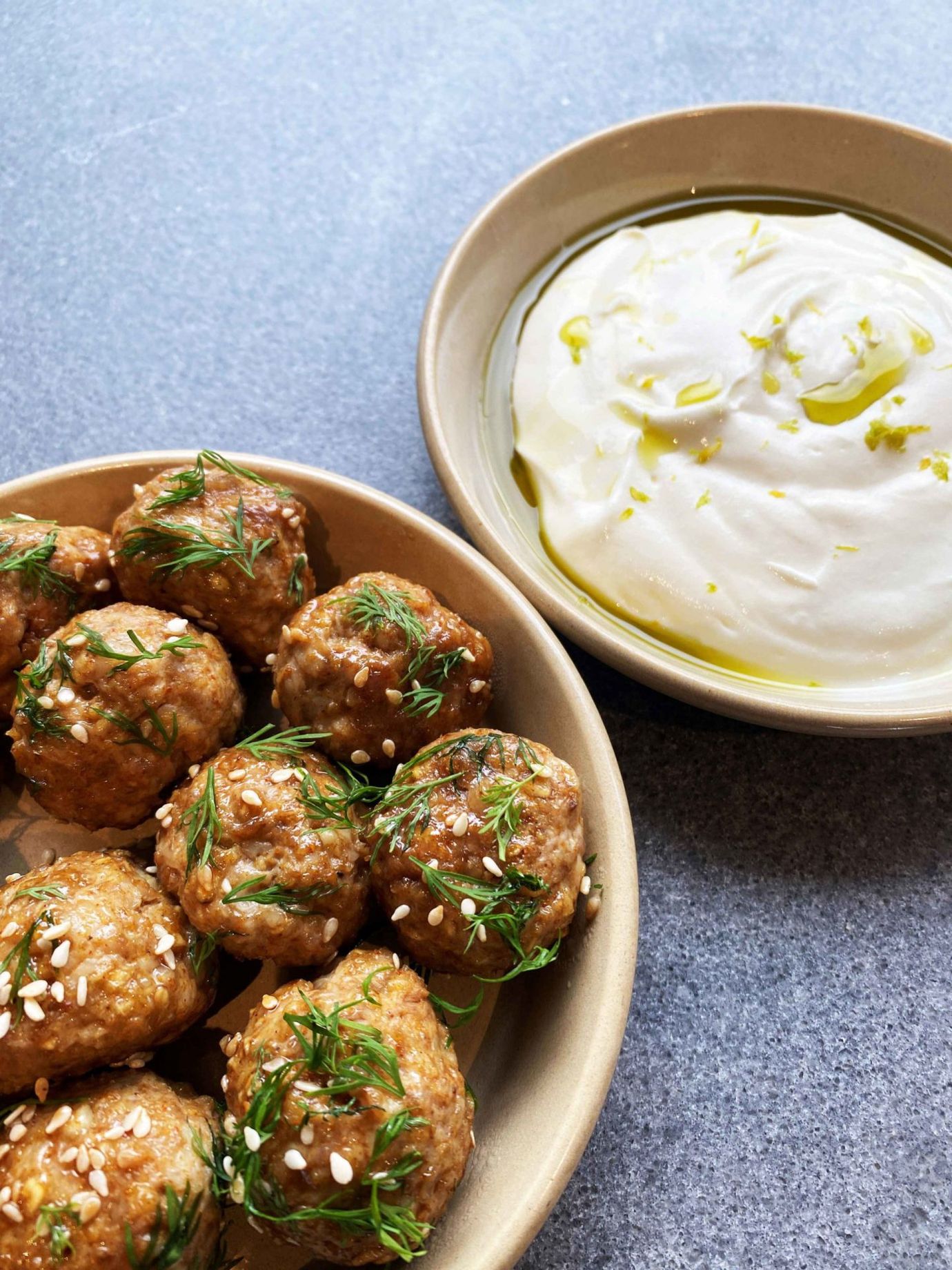 Middle Eastern meatballs with sour cream dressing