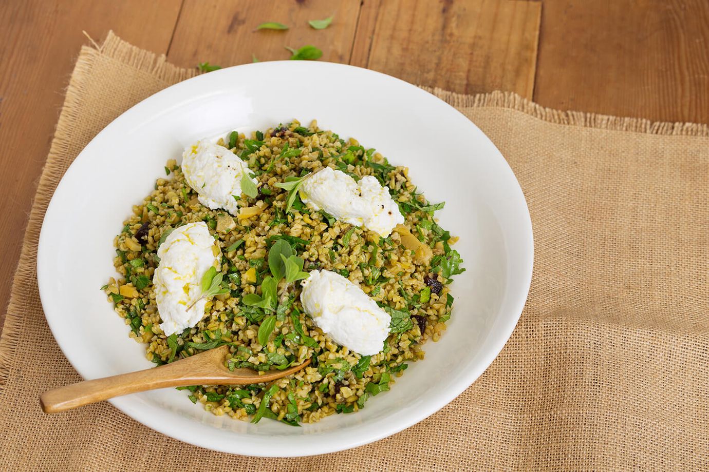 Freekeh salad with ricotta