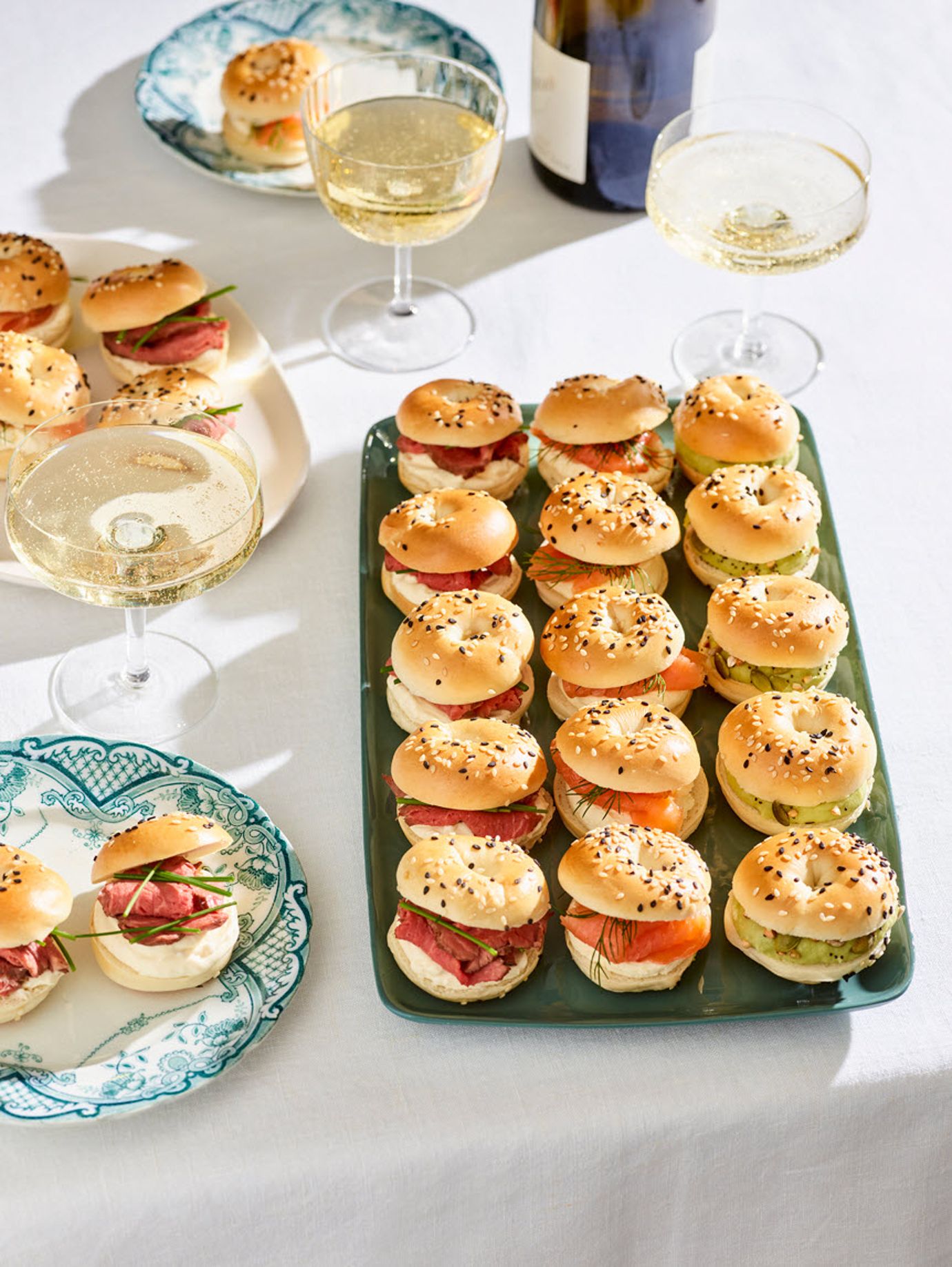 Mini bagels with rare roast beef and horseradish cream