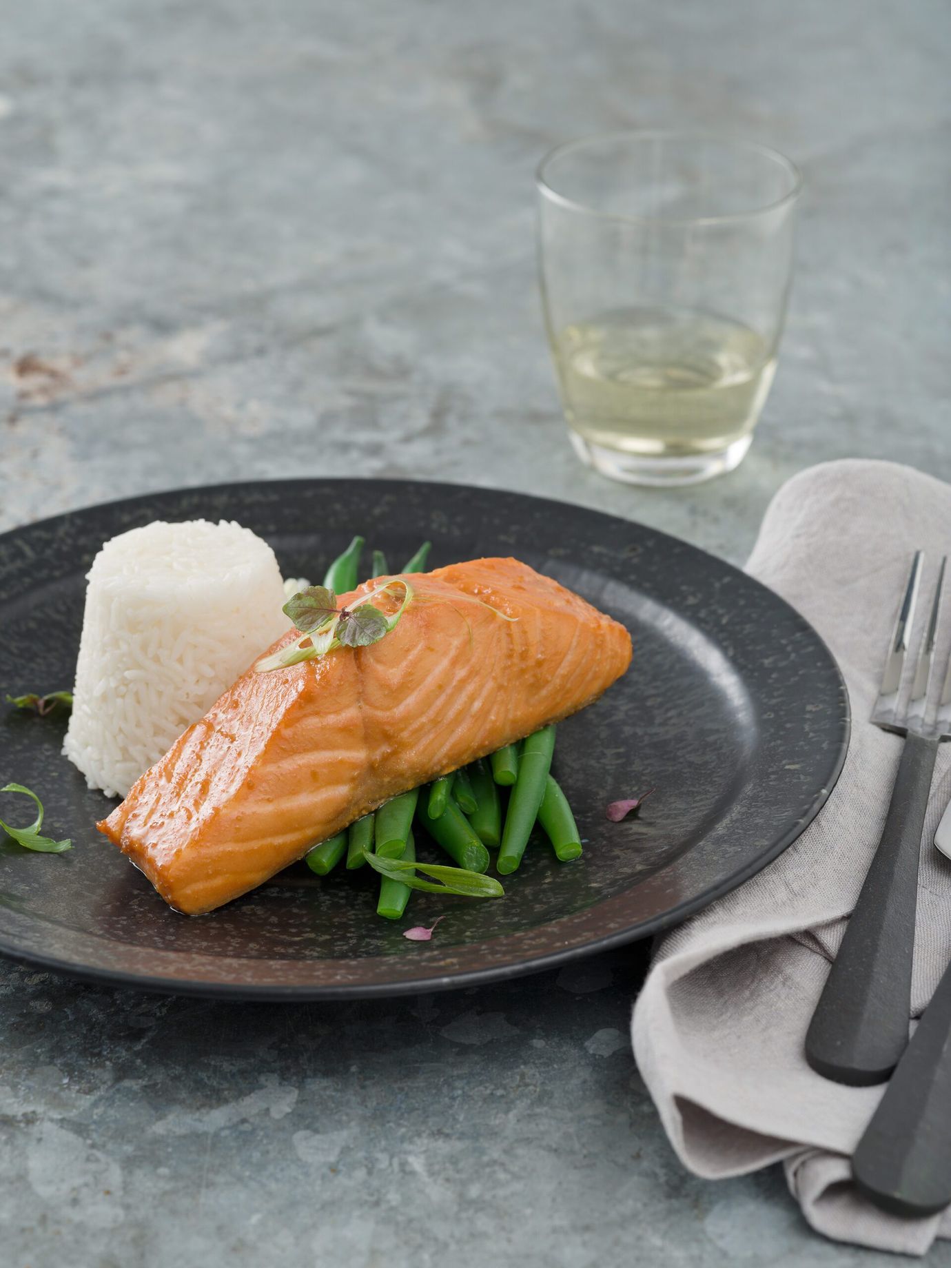 Miso marinated salmon with steamed beans and rice