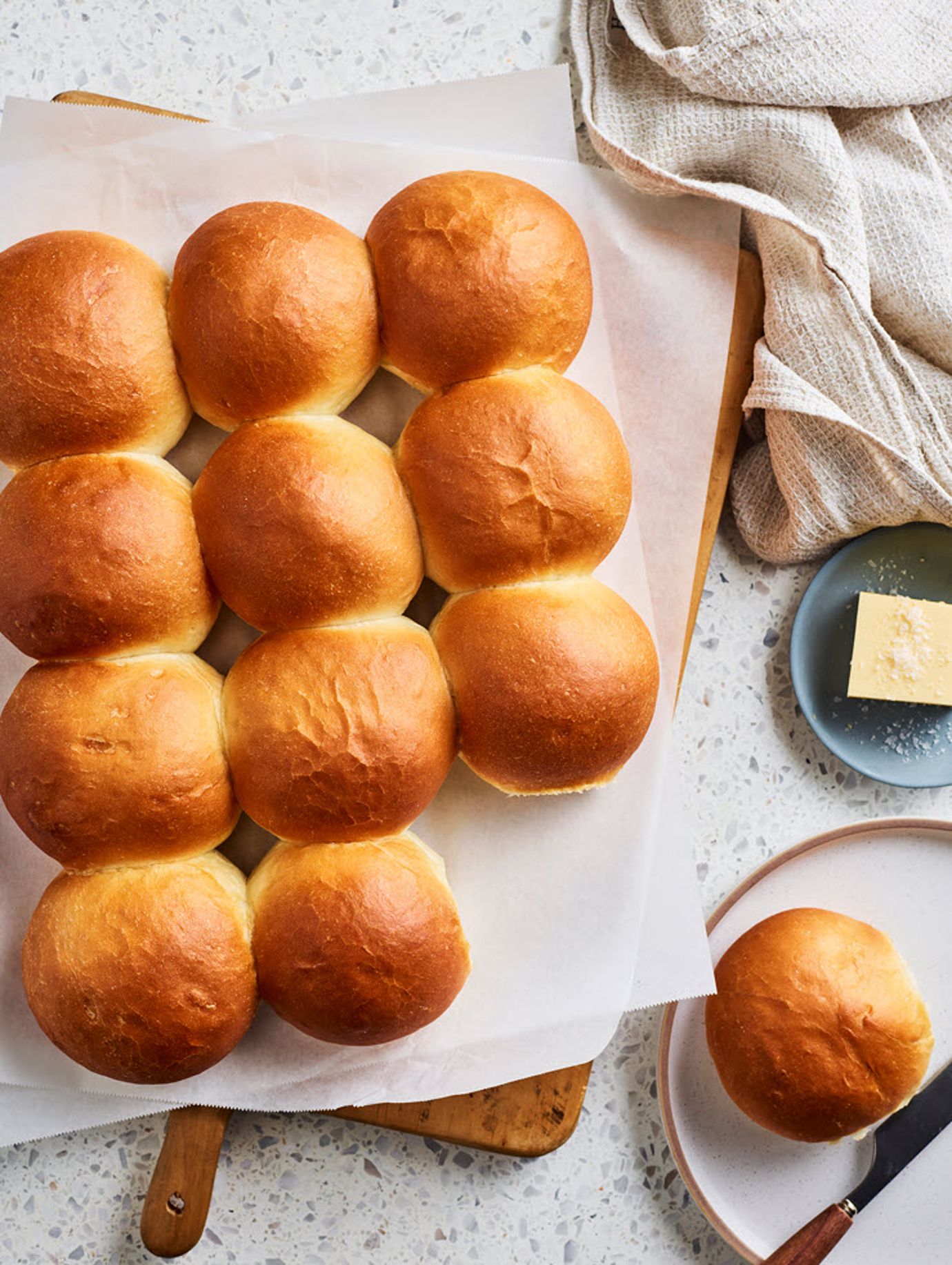 Soft dinner rolls