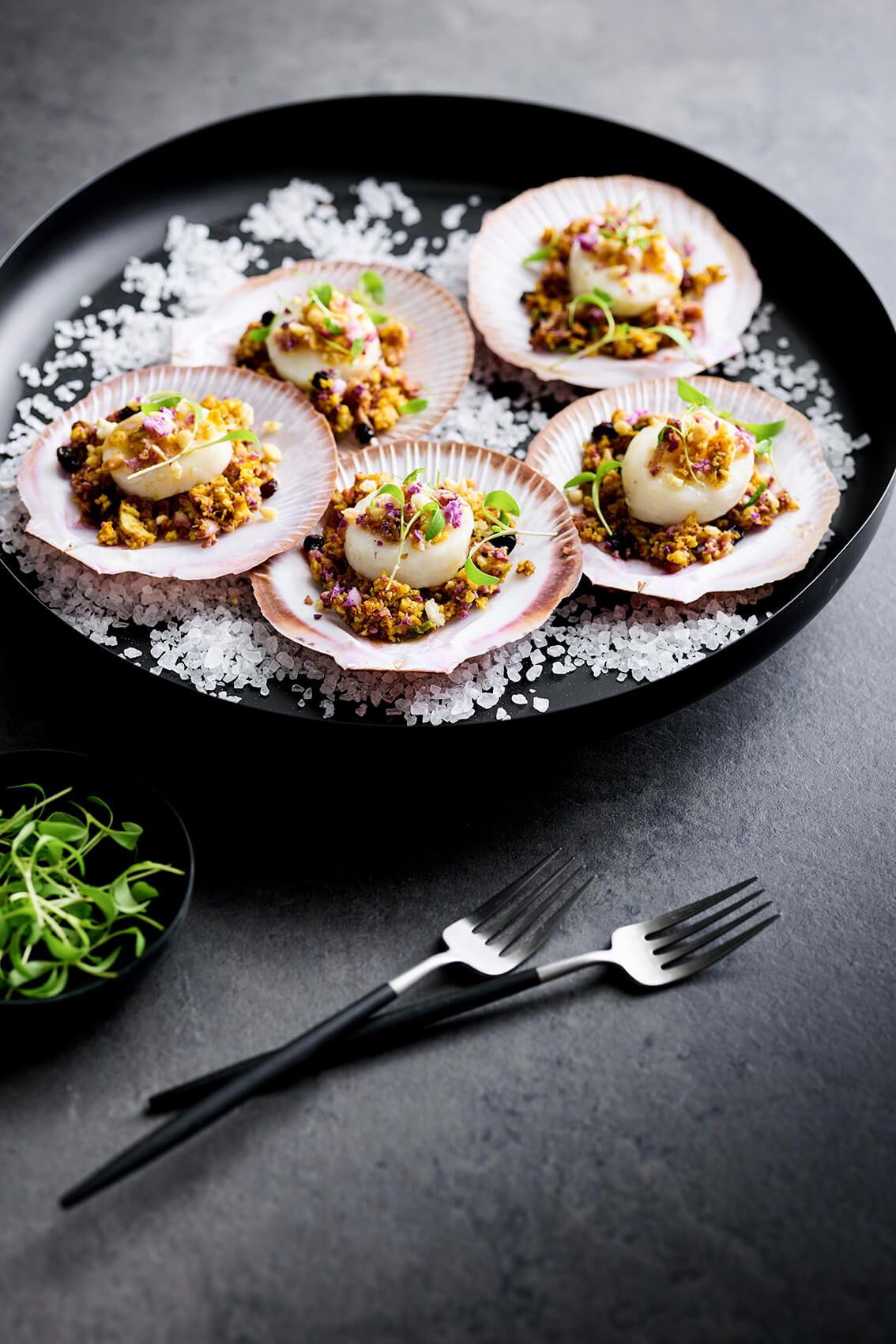 Spiced cauliflower with bay scallops