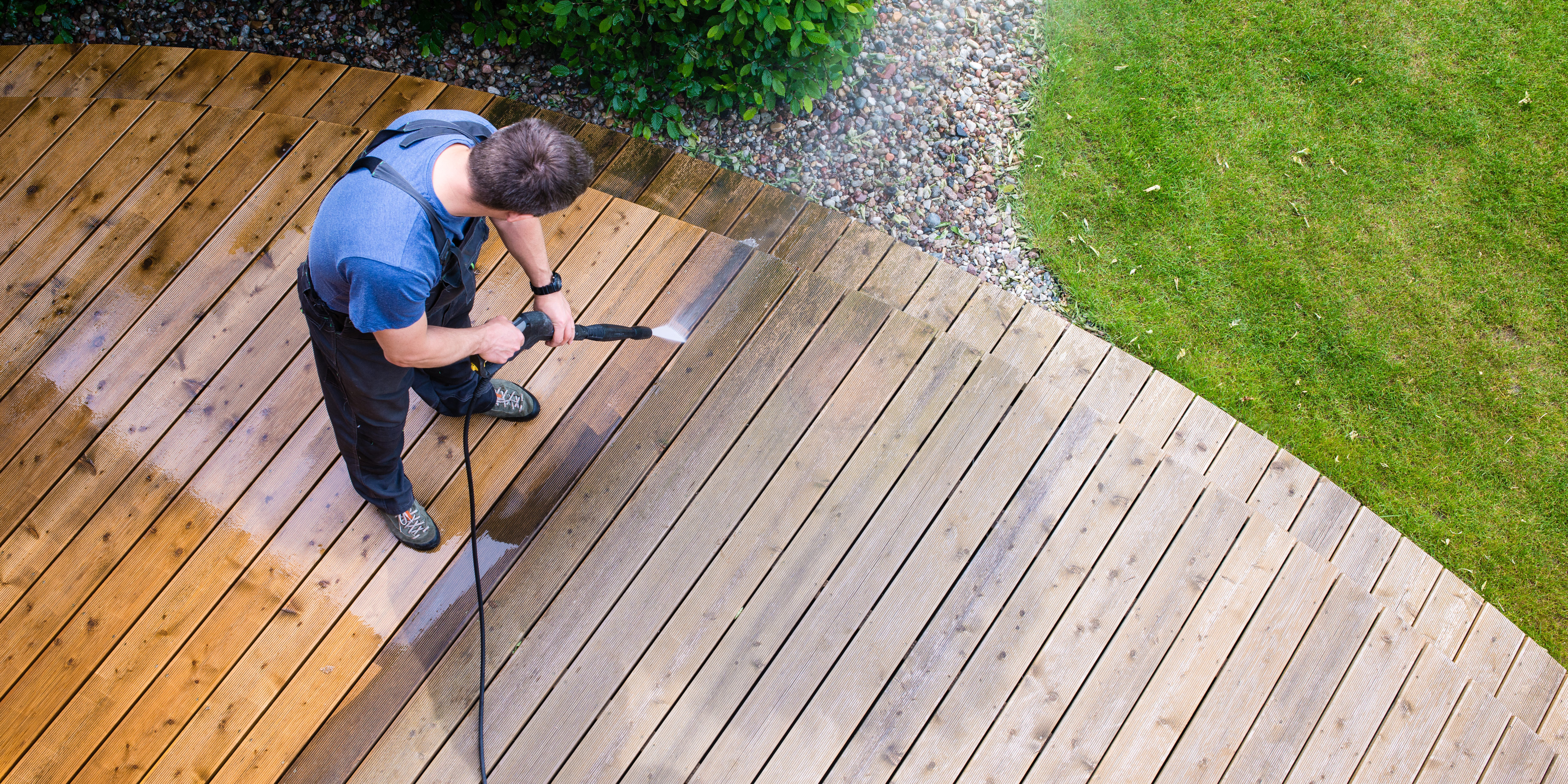 wickes-garden-clean-decking-9.jpg