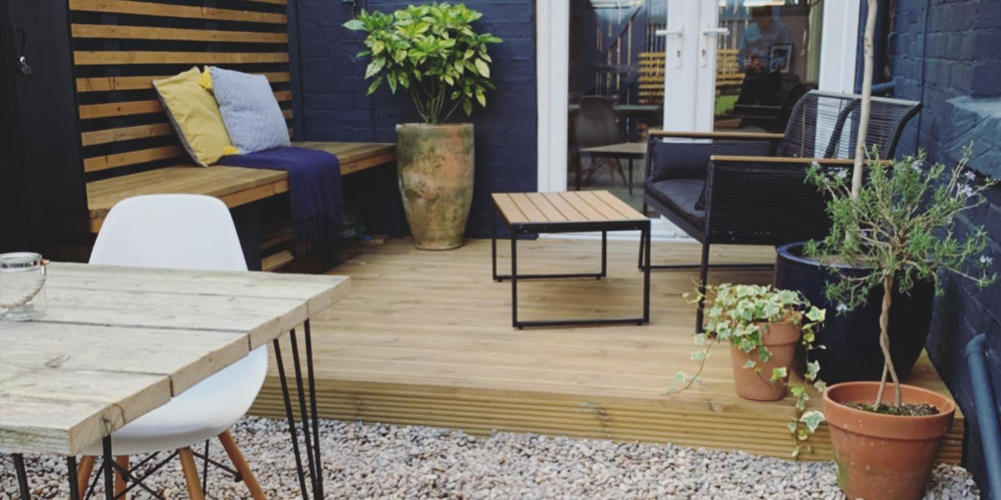 wickes-garden-clean-decking-2.jpg