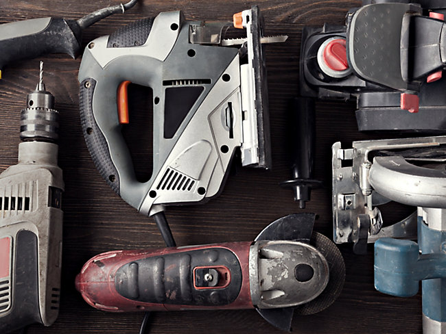 Power tools and clearance tools