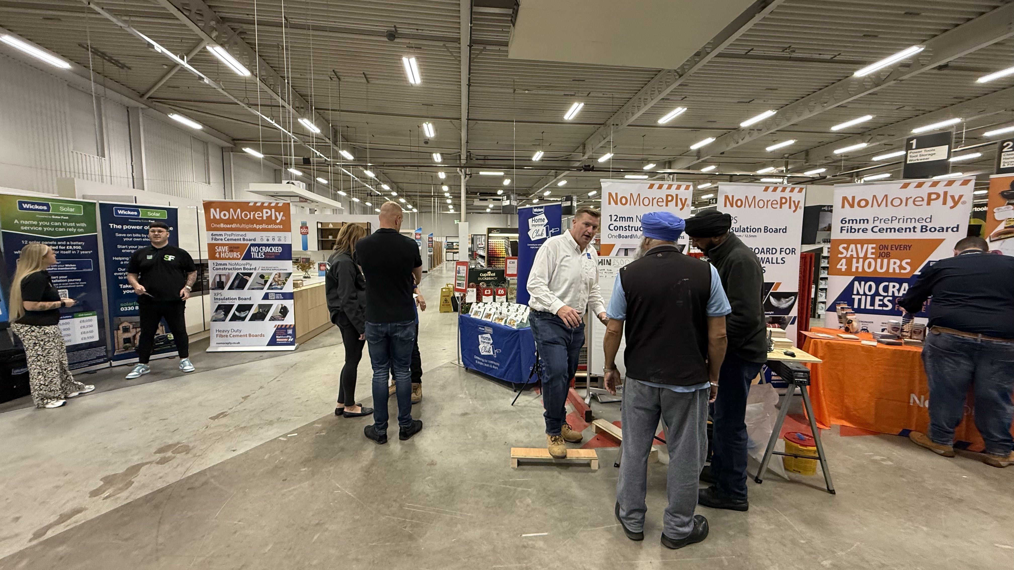 Wickes_Wolverhampton_Event3.jpg
