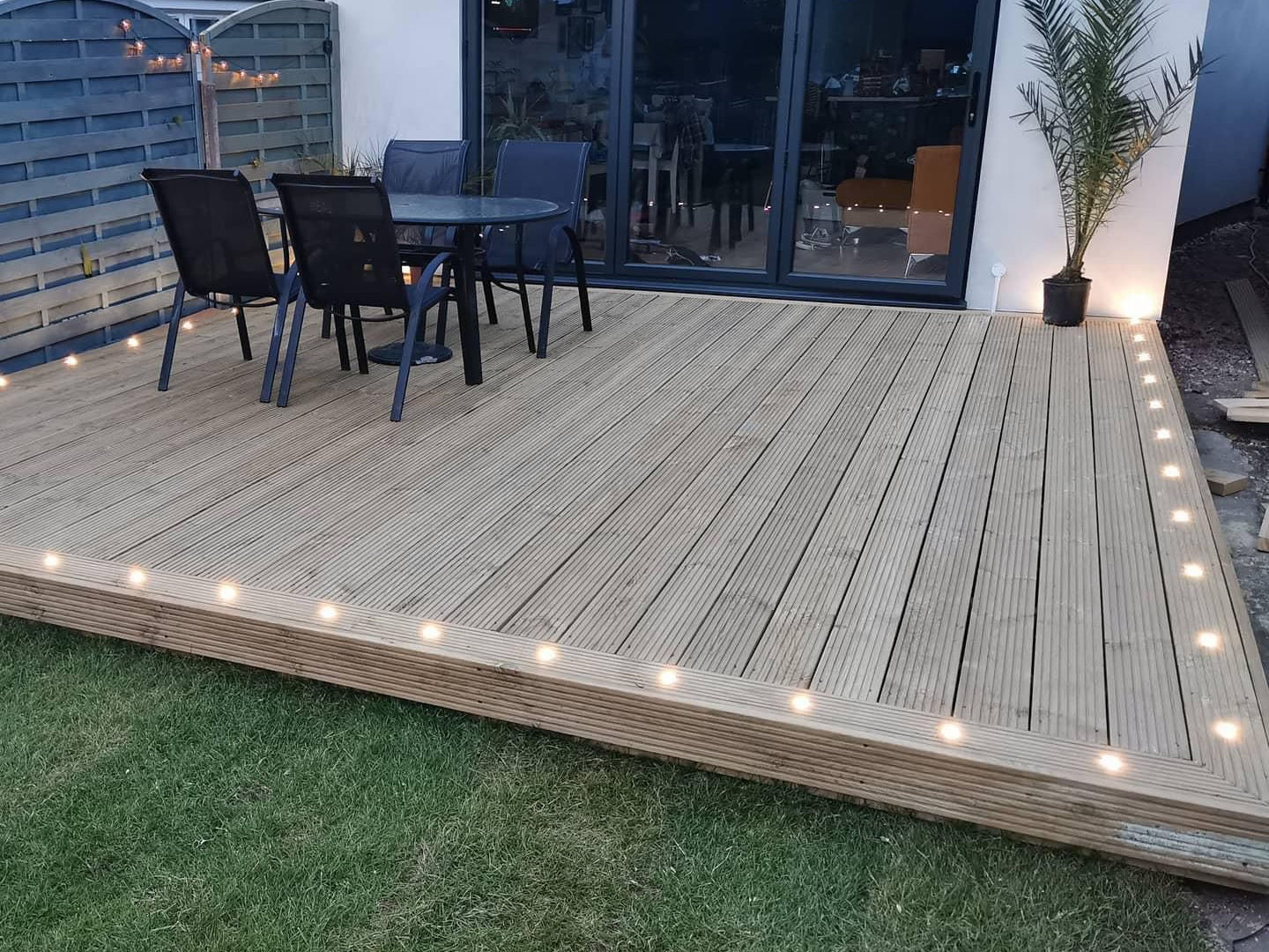 timber-decking.jpg