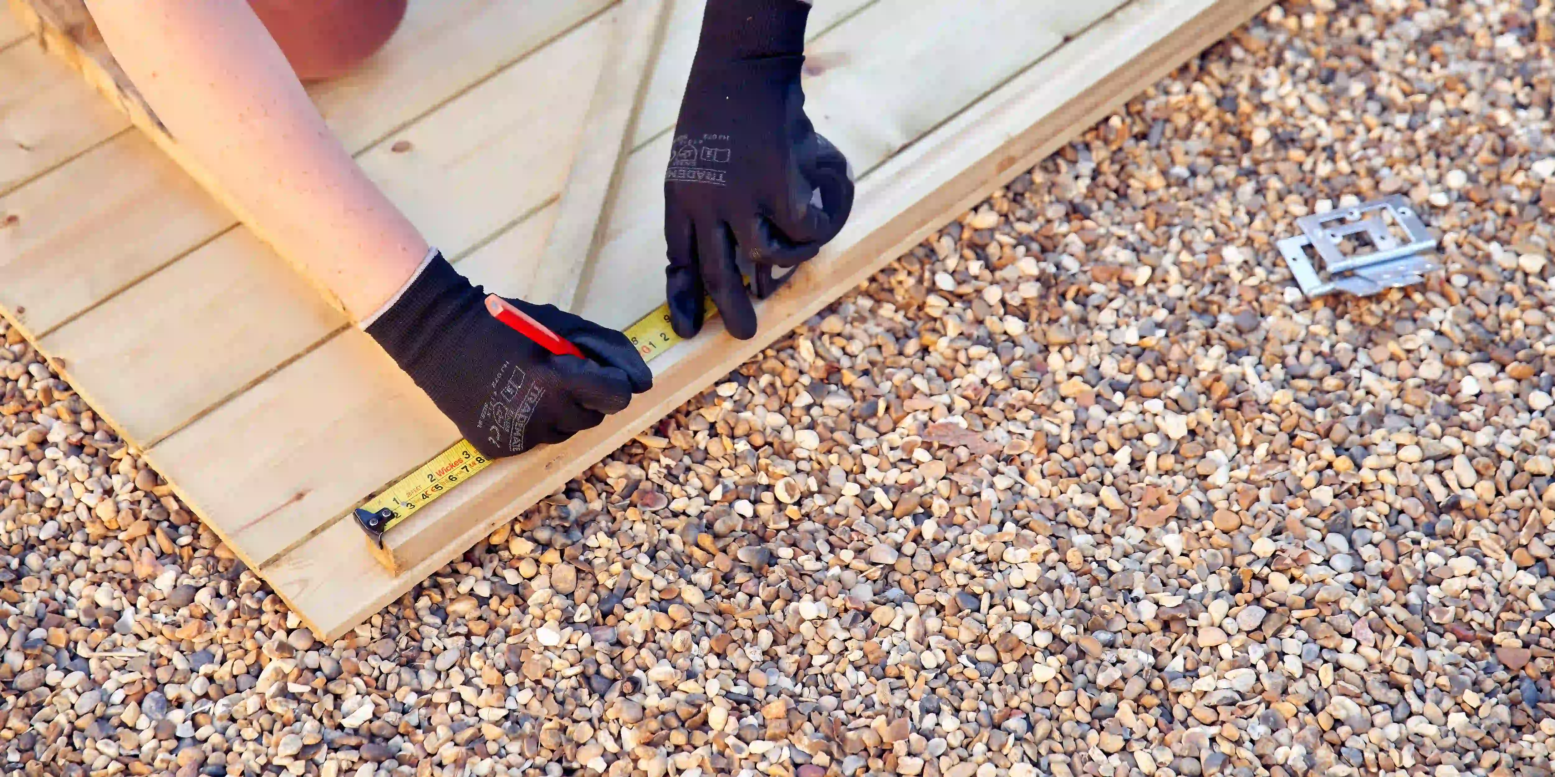 wickes-garden-how-to-build-shed-31.webp