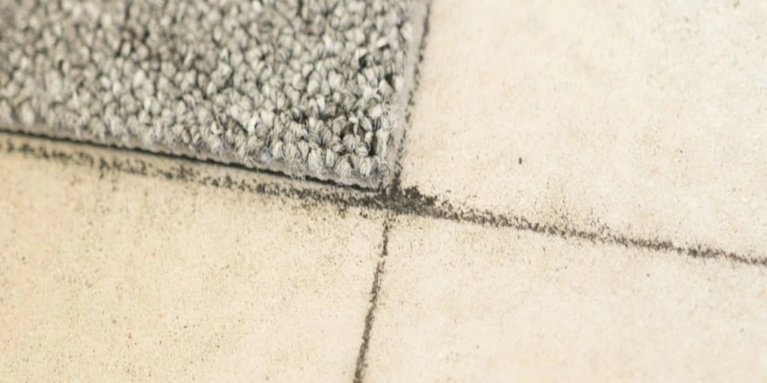 wickes-flooring-how-to-carpet-vinyl-tiles-27.webp