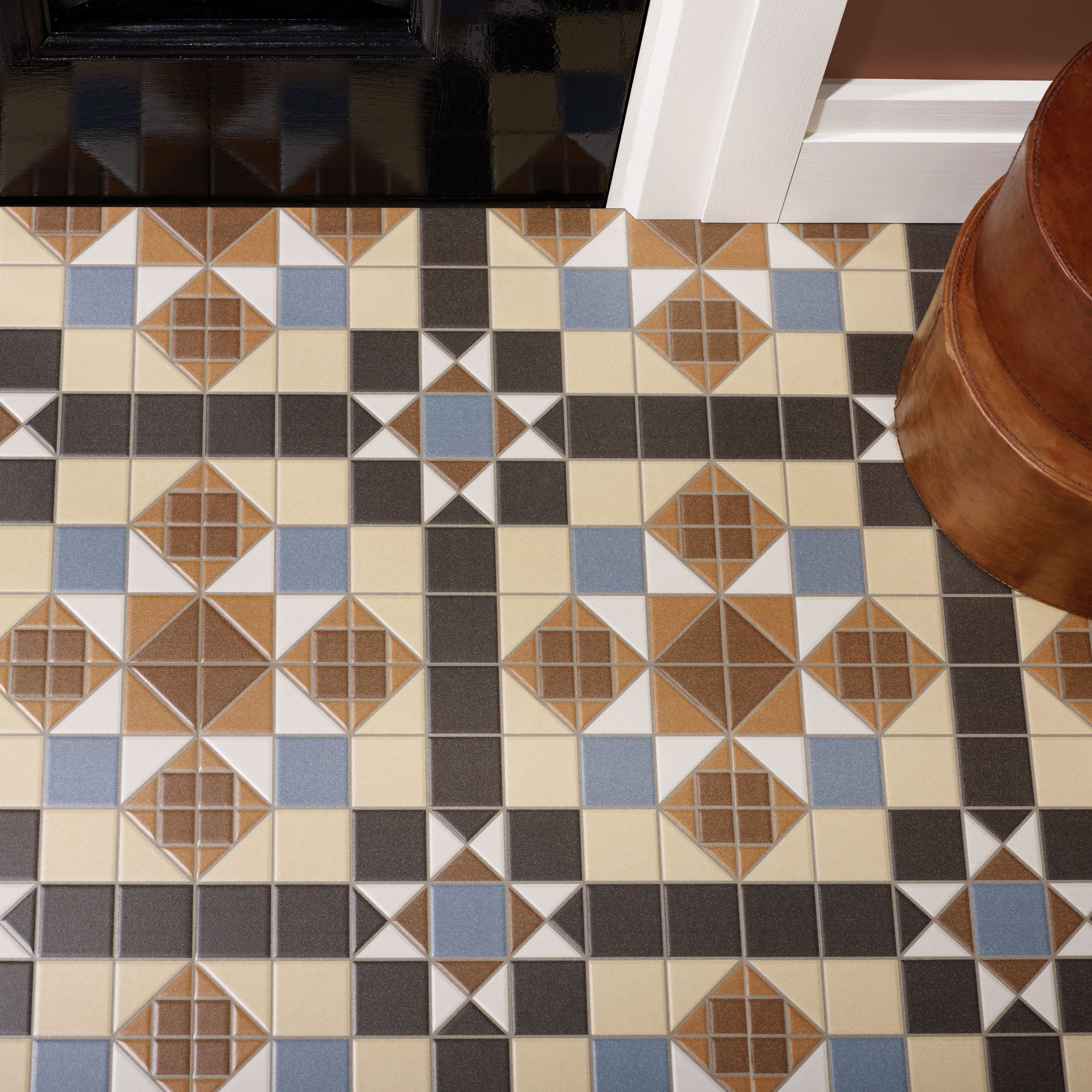 Wickes Dorset Marron Patterned Ceramic Wall & Floor Tile - 316 x 316mm