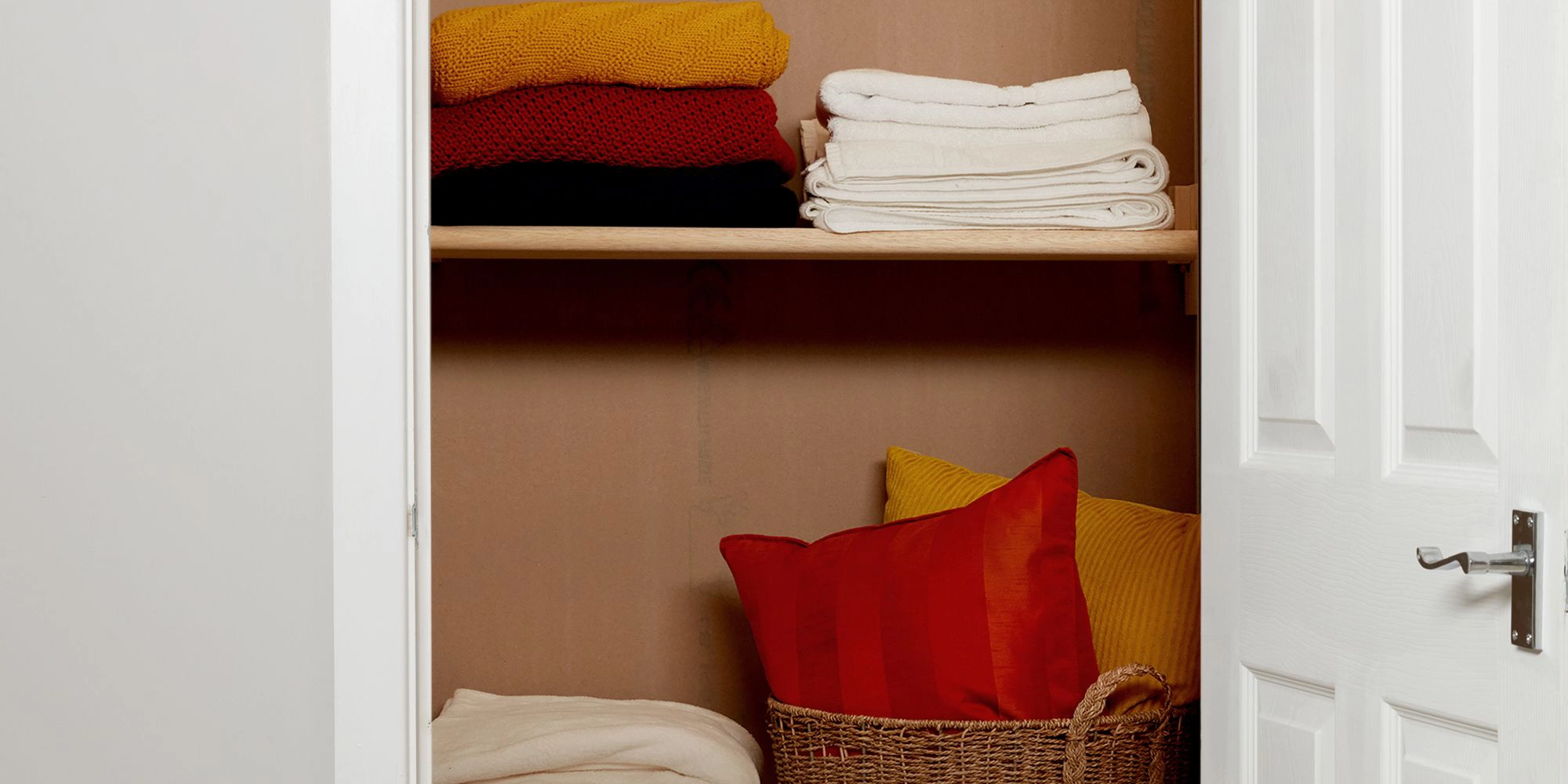 wickes-shelving-storage-airing-cupboard-shelving-44.webp