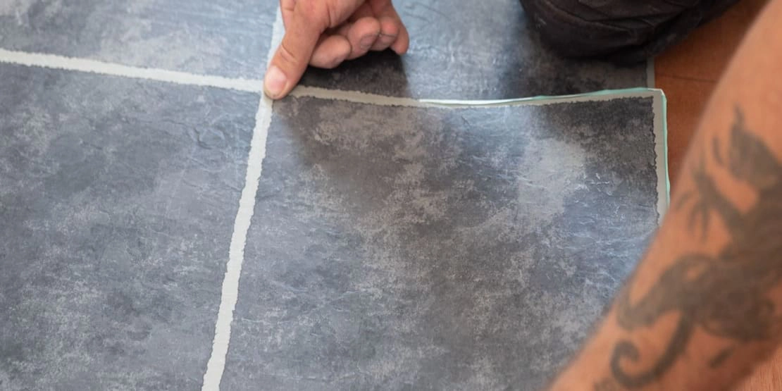 wickes-flooring-how-to-carpet-vinyl-tiles-1.webp