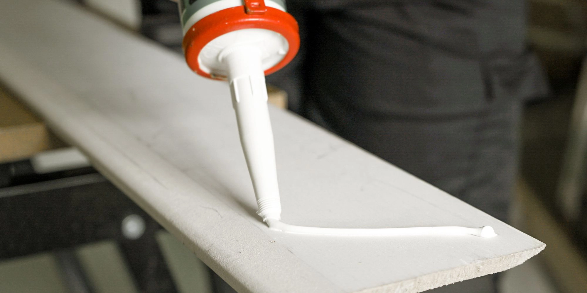 wickes-decorating-fitting-skirting-boards-13.webp