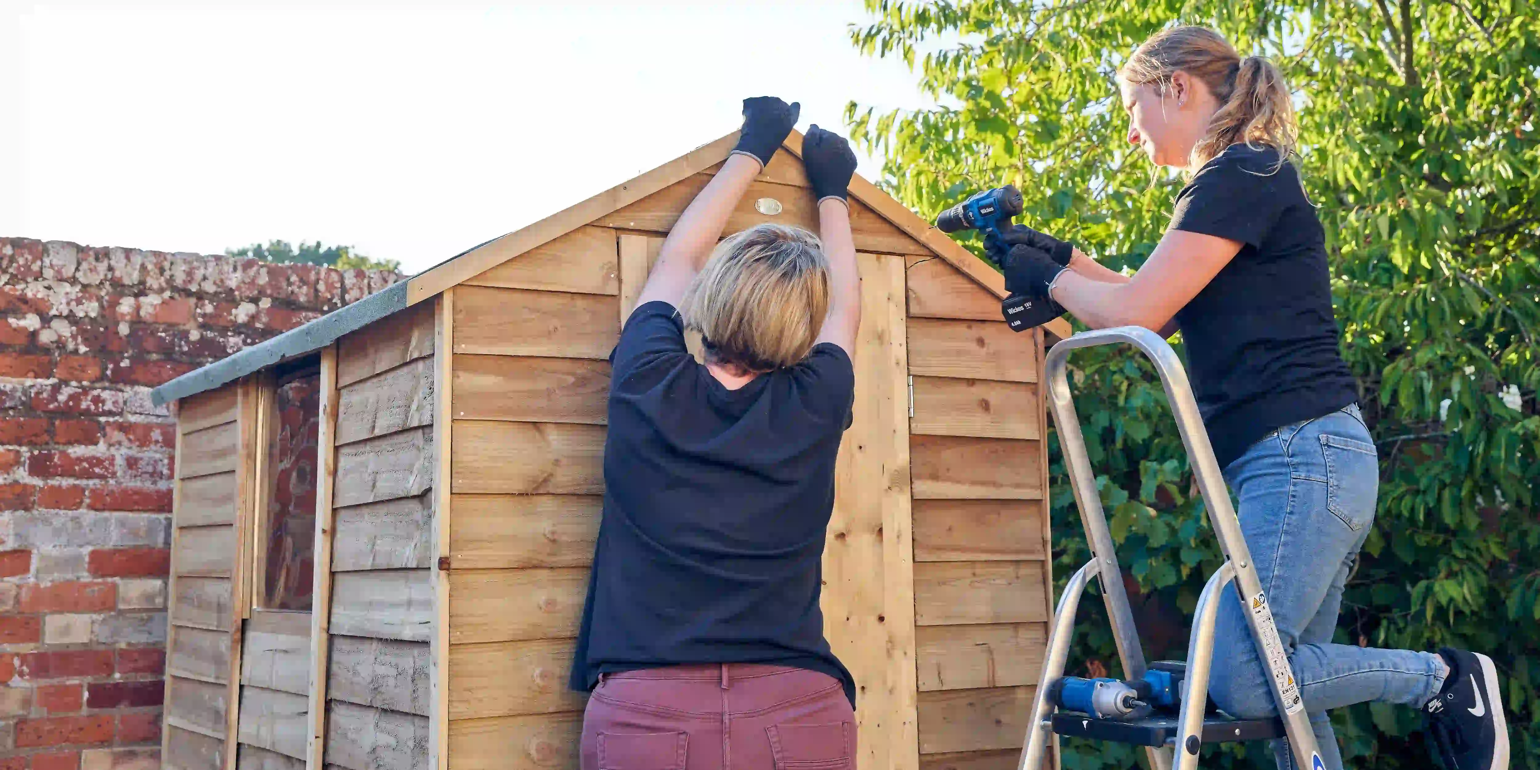 wickes-garden-how-to-build-shed-37.webp