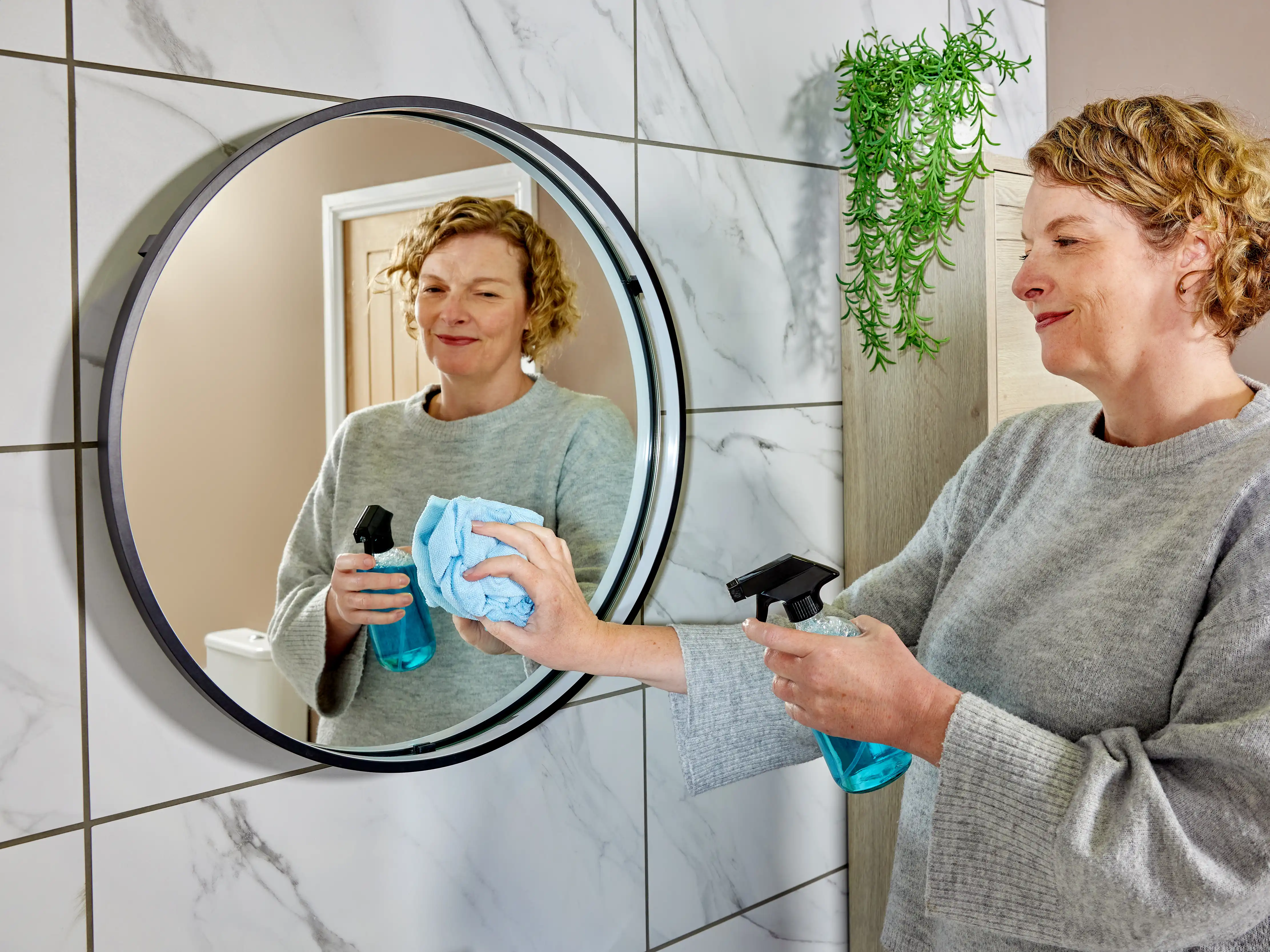 wickes-bathrooms-cleaning-your-bathroom-11.webp