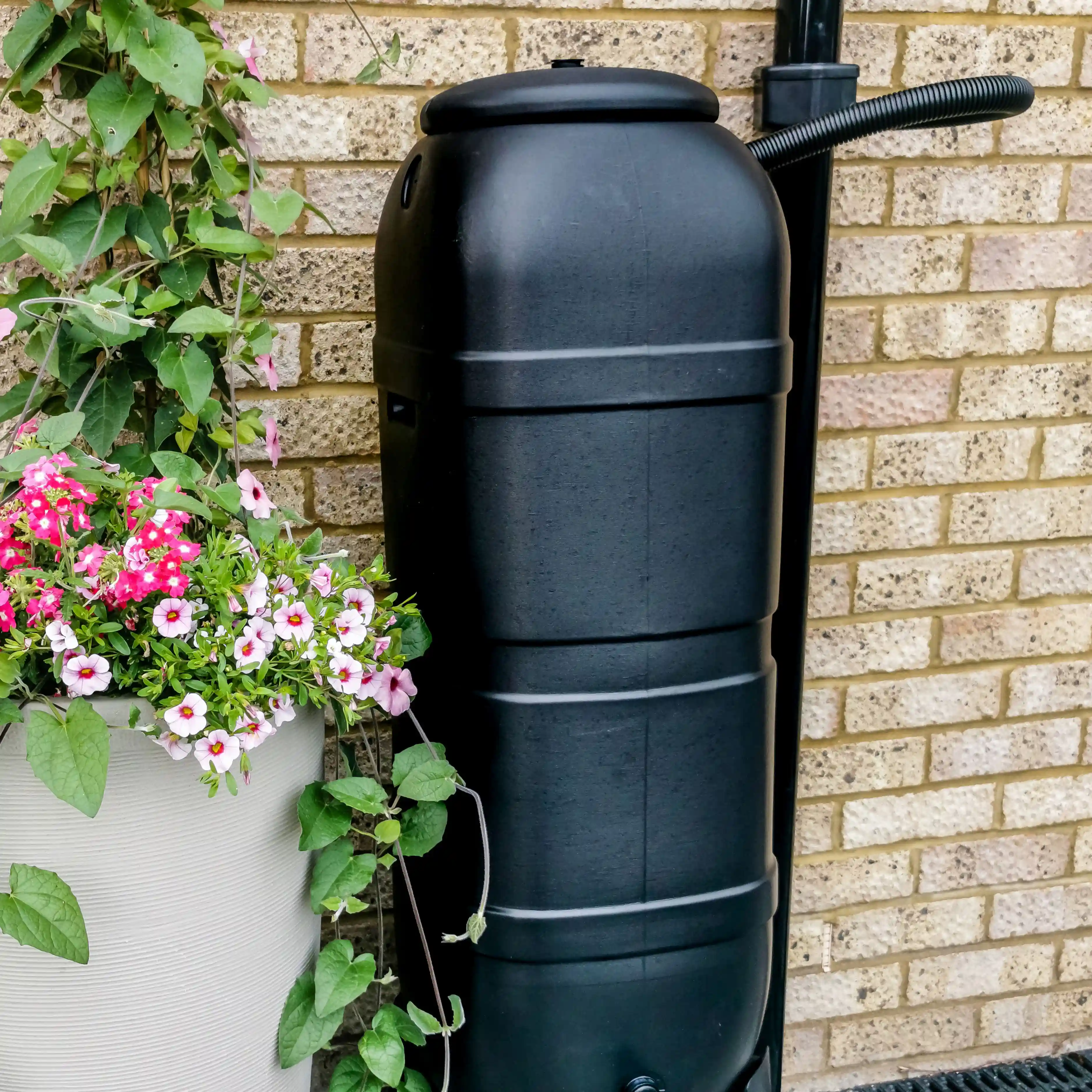 Wickes Compact Water Butt Rain Saver Kit - 100L