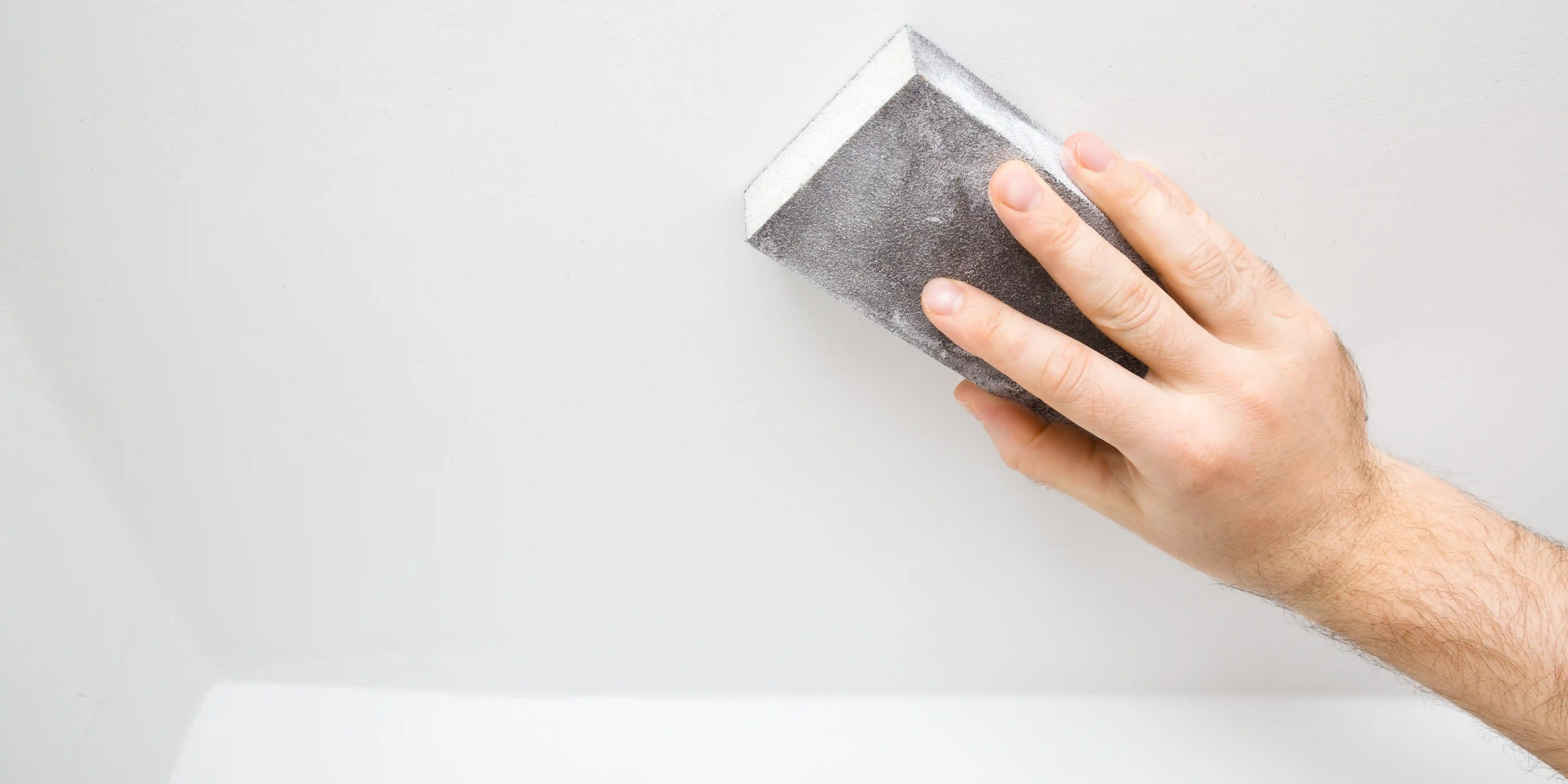 wickes-decorating-painting-ceiling-8.webp