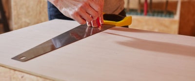 19.Measuring_timber.jpeg