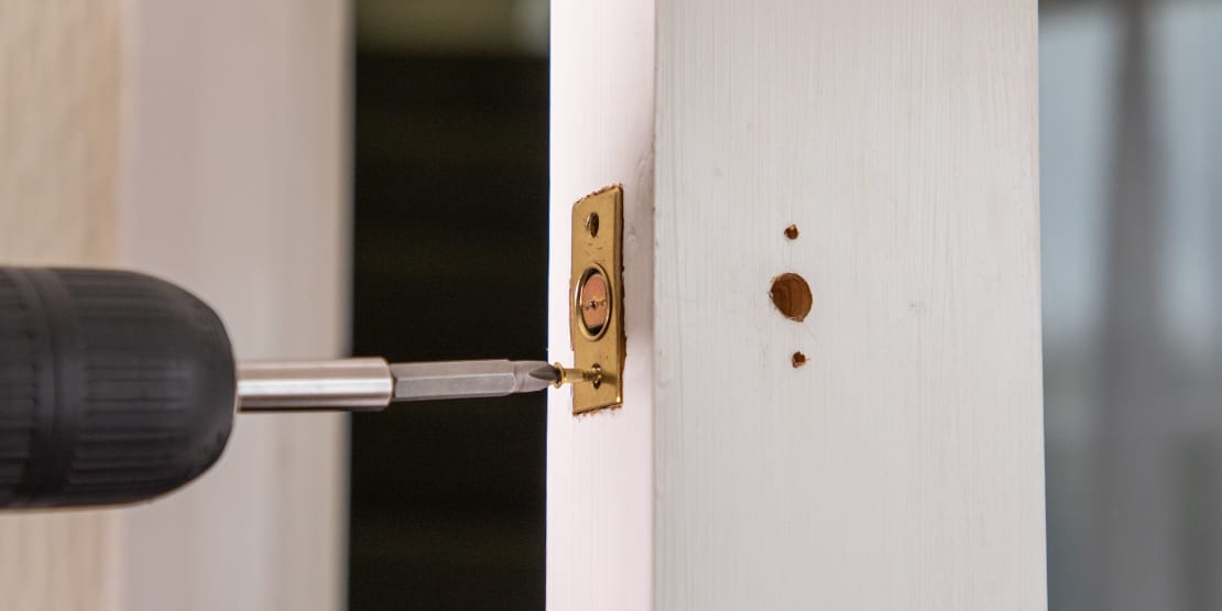 2018-Wickes-How-To-Fit-Door-Locks-Security-Bolt-9.jpg