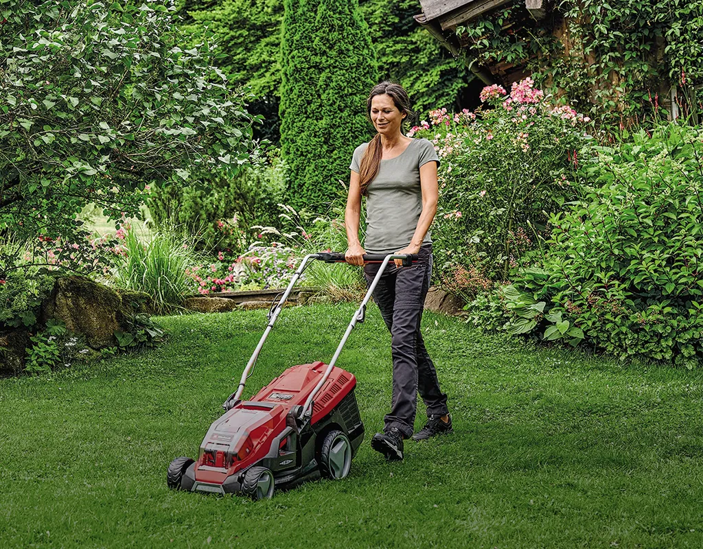 Einhell-lawnmowers-desktop.jpg