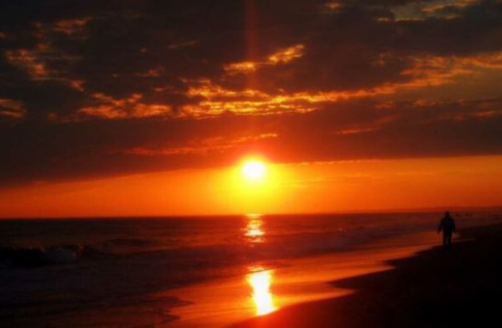 sun sunset red sky heat.jpg