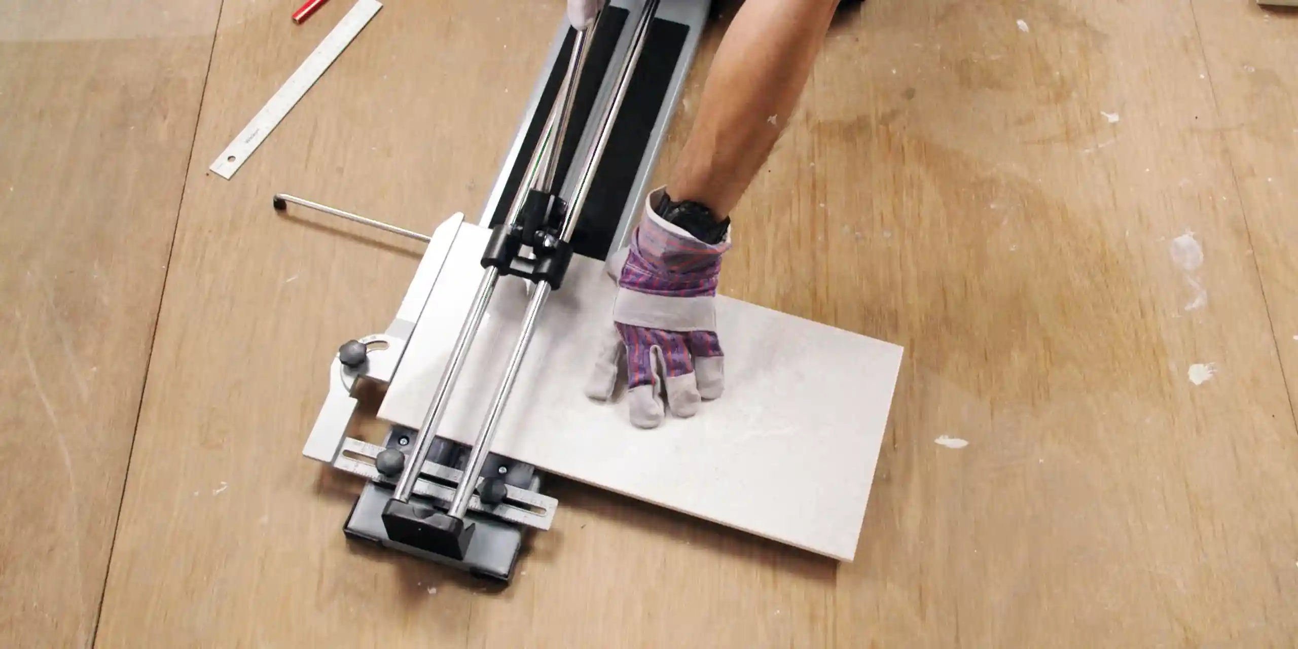 wickes-tiling-how-to-cut-tiles-6.webp