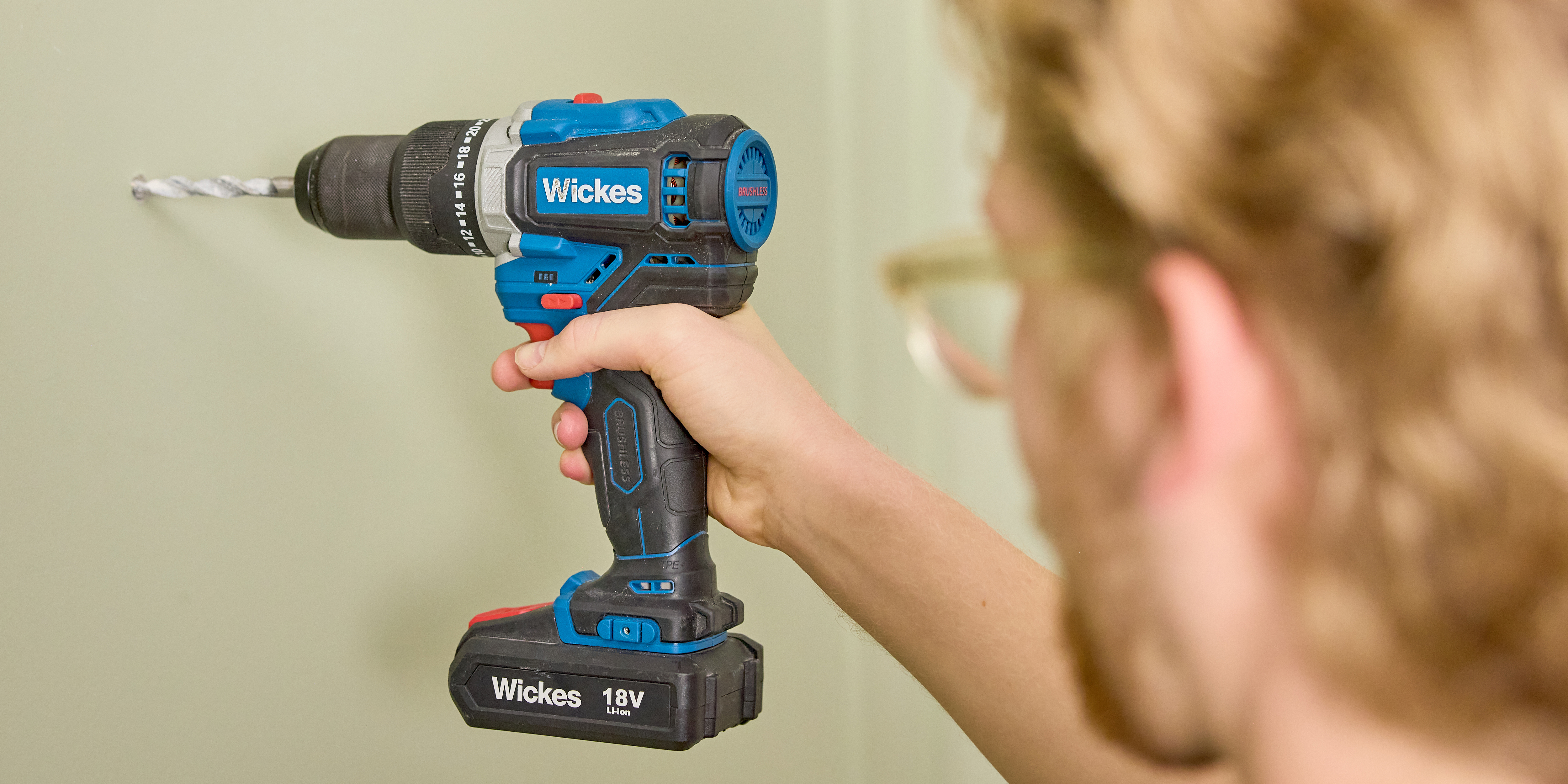 wickes-how-to-remove-wall-plug-5-UPDATED.jpg