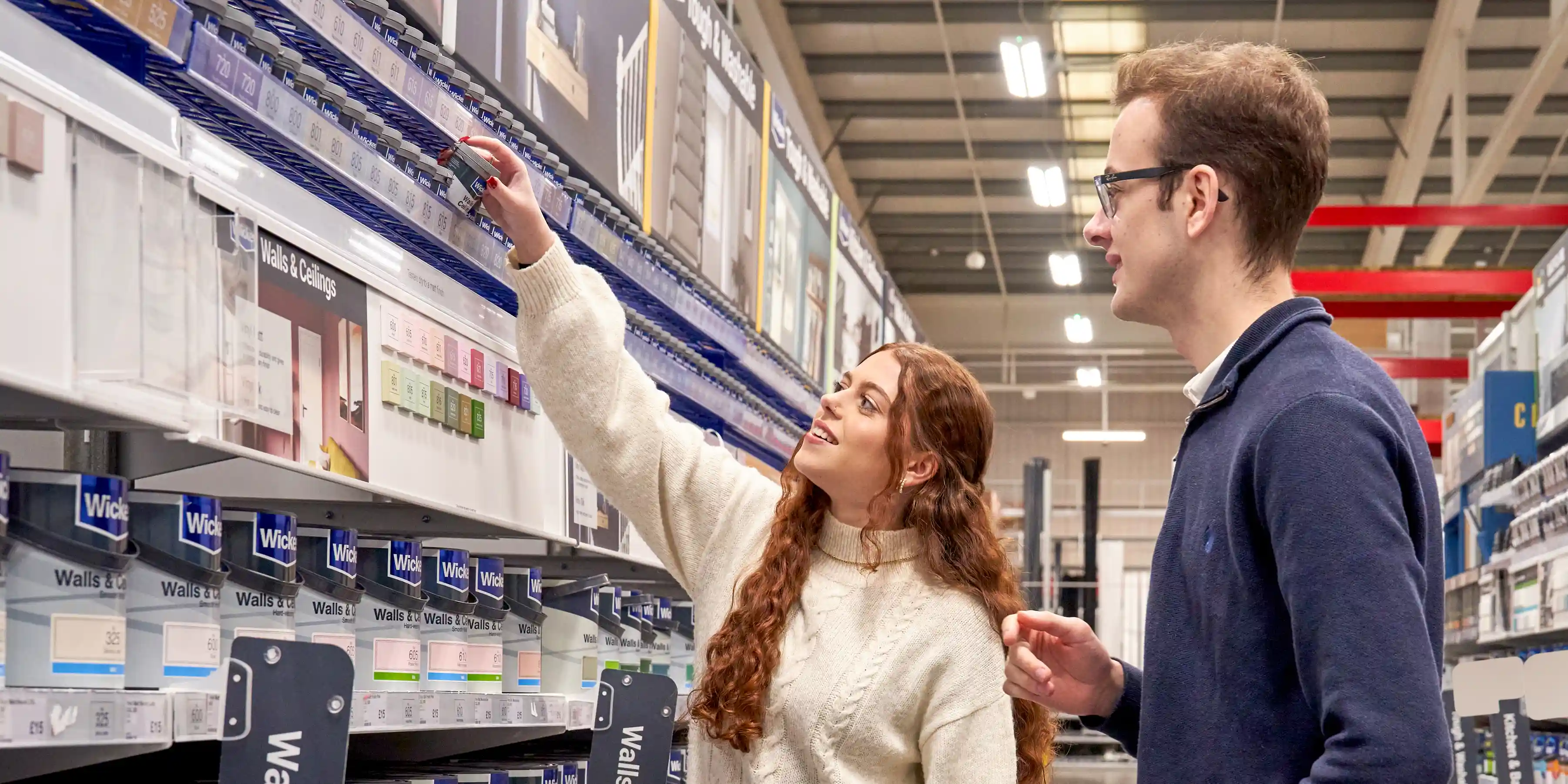 wickes-decorating-paint-radiator-2.webp