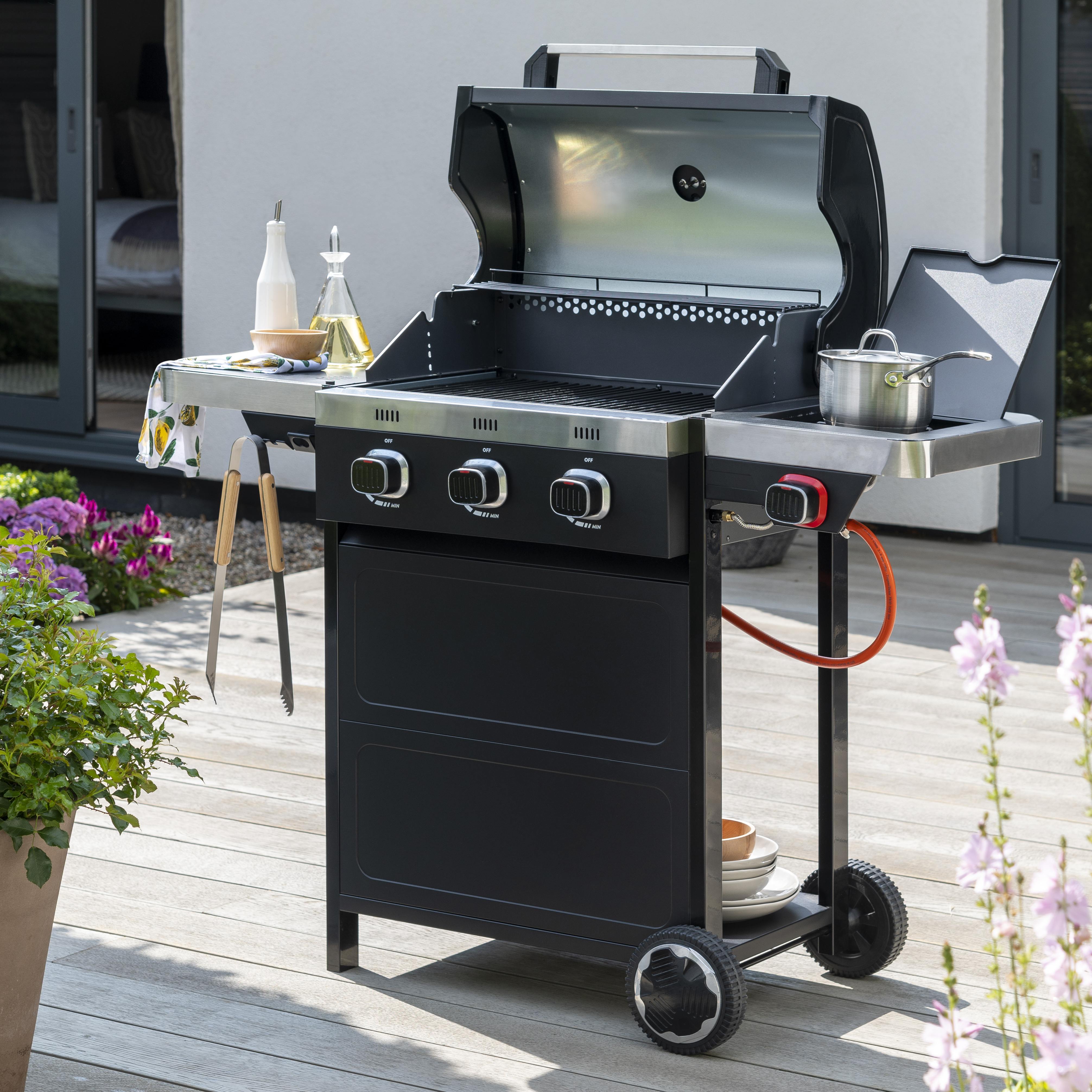Norfolk Grills Vista 300 BBQ & Grill with Side Burner