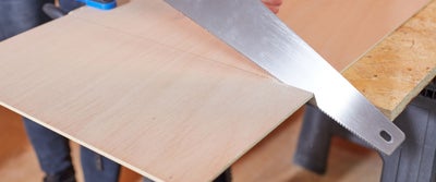 20.Cutting_timber.jpeg