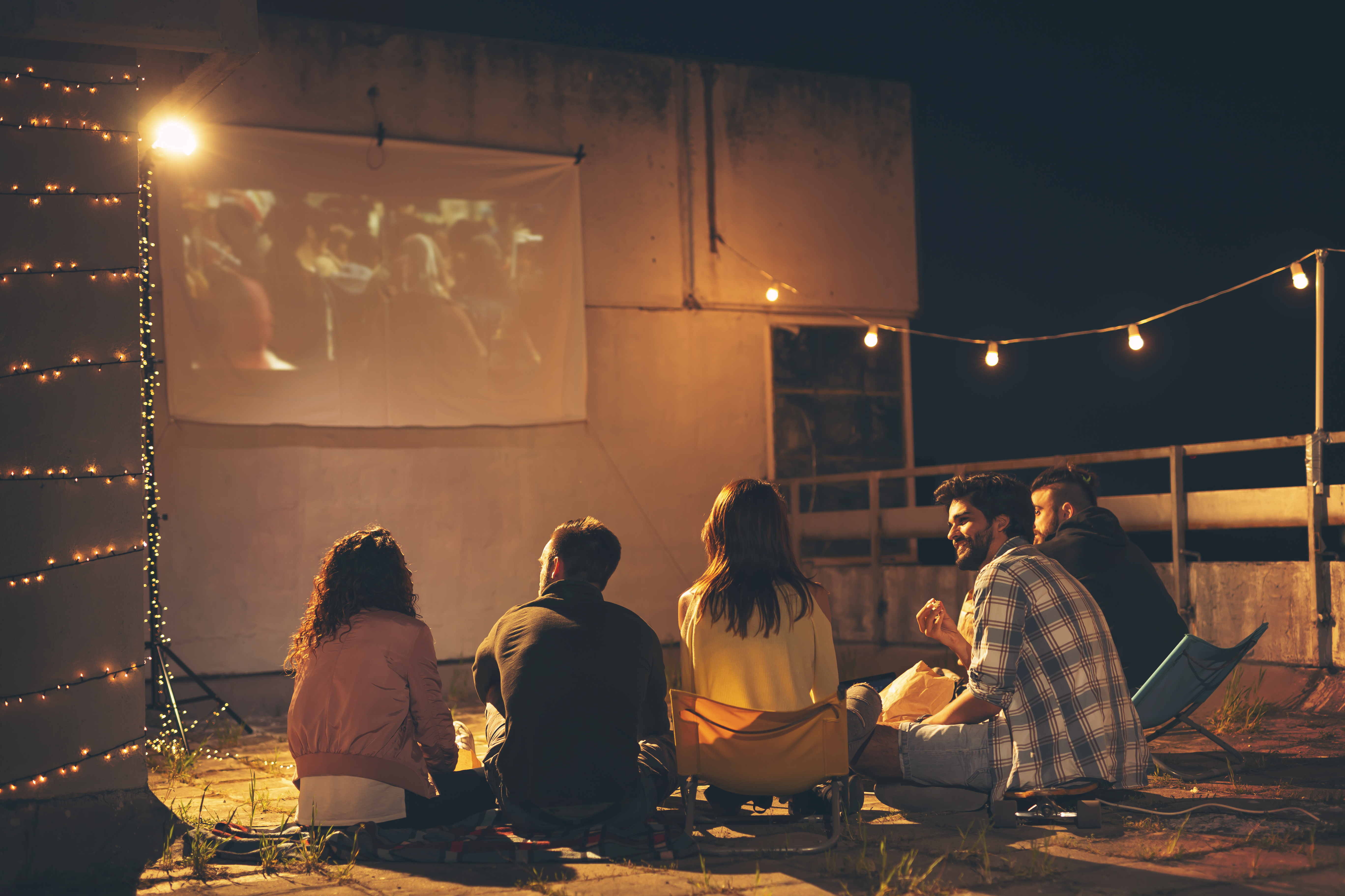 outdoor_projector_rooftop.jpeg