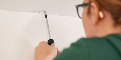Wickes_HowTo_Bed_Canopy_5286.jpg