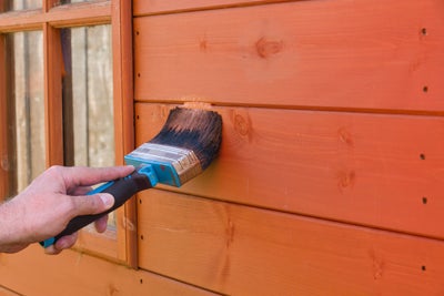 Staining shed