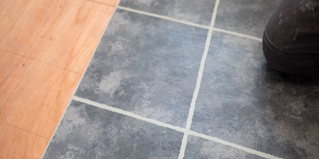 wickes-flooring-how-to-carpet-vinyl-tiles-16.webp