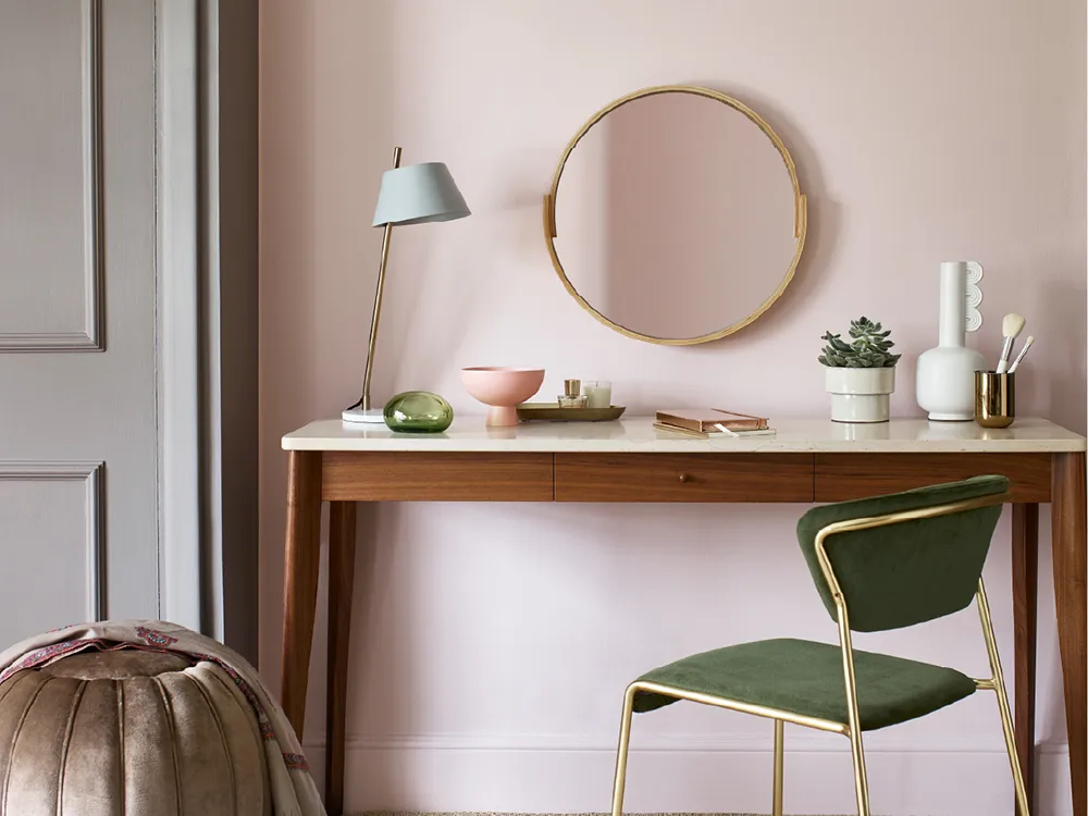 Dulux-Heritage-powder-colour.webp