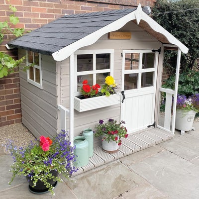 001-garden-playhouse-paint.png