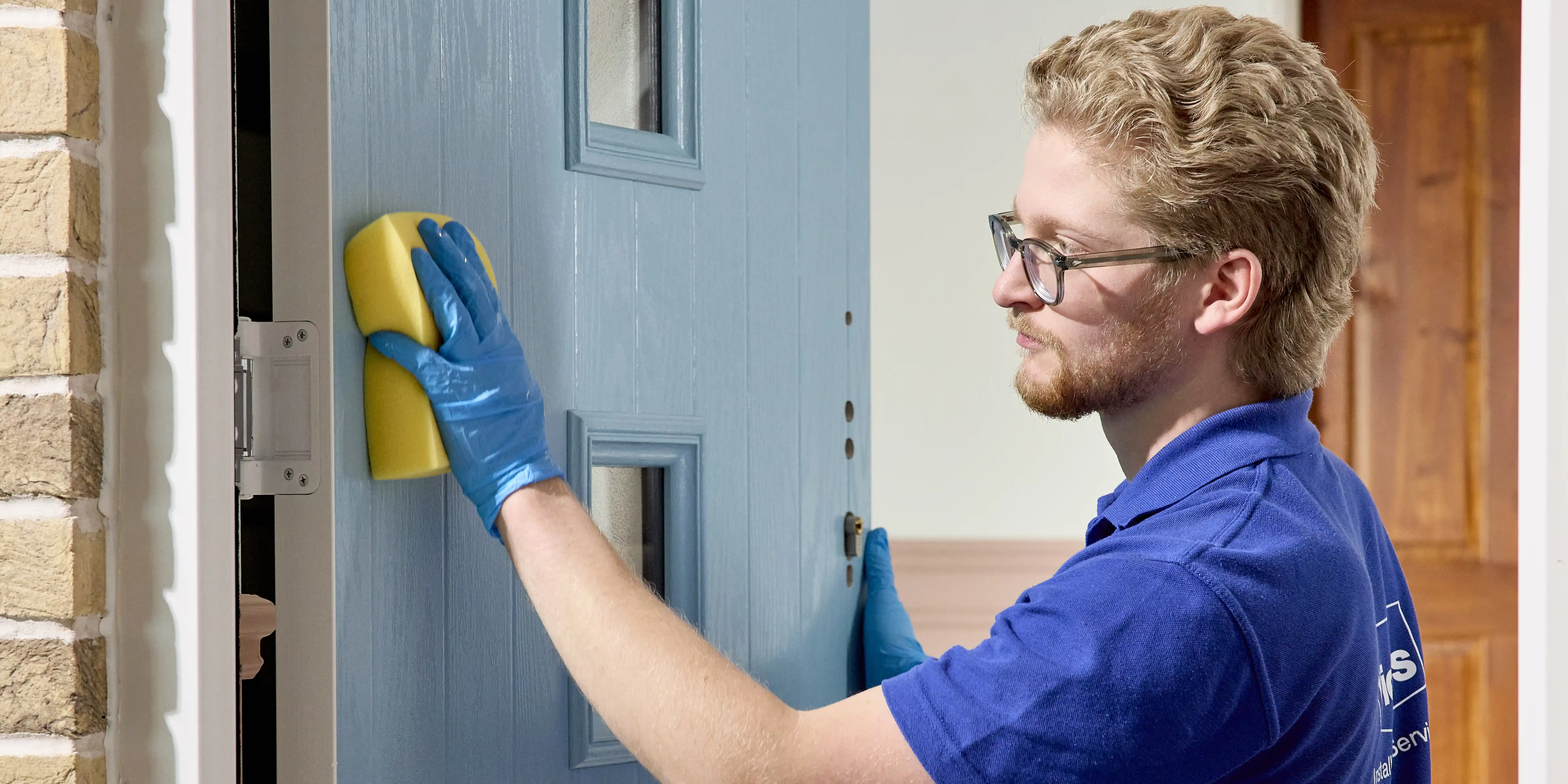 wickes-doors-paint-front-door-4a.webp