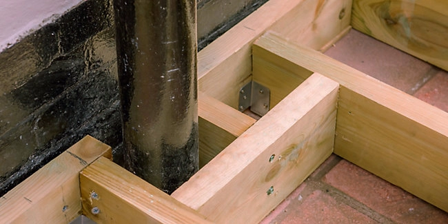 wickes-garden-lay-decking-37.webp