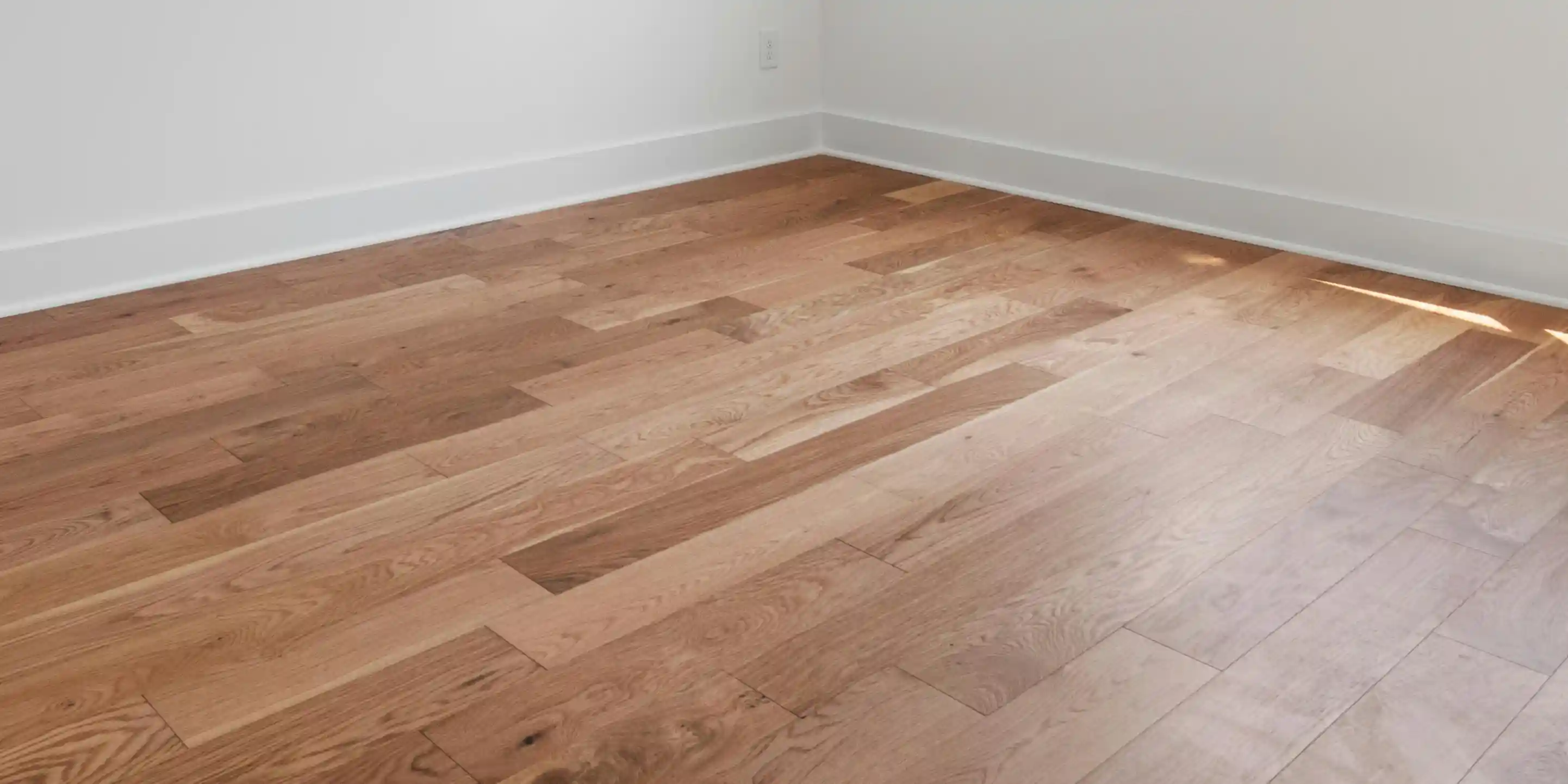 wickes-decorating-how-to-varnish-wood-34.webp