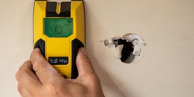 8.How-To-Repair-Walls-Small-Hole-1.jpeg