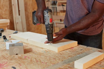 Using cordless drill