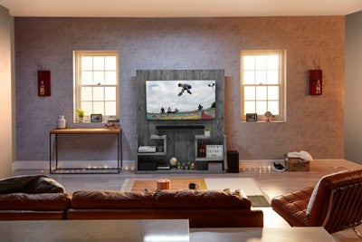 Entertainment wall unit