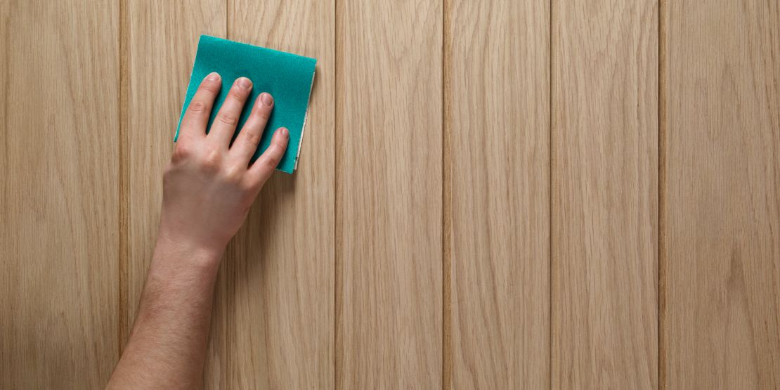 2018-Wickes-How-To-Varnish-Step-1.jpg