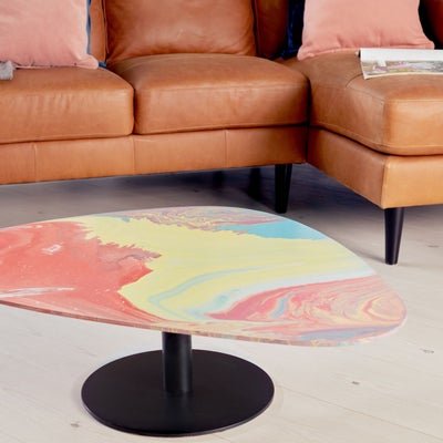 How to paint pour a coffee table